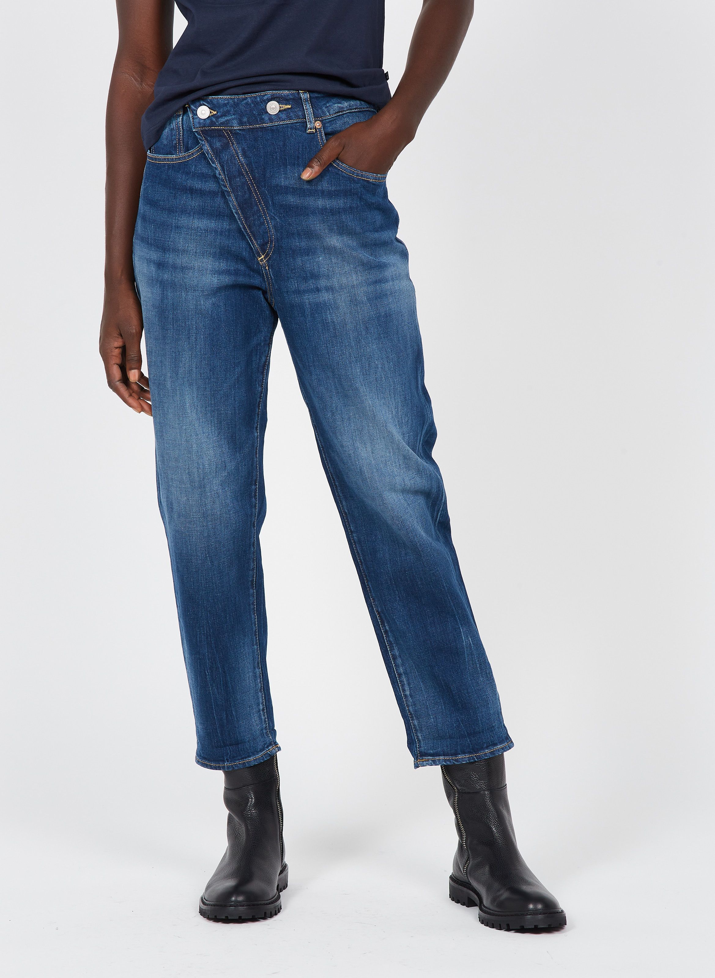 Le temp clearance de cerises jeans