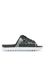 NIKE BLACK/IRON GREY-WHITE-MEAN GREEN Grau