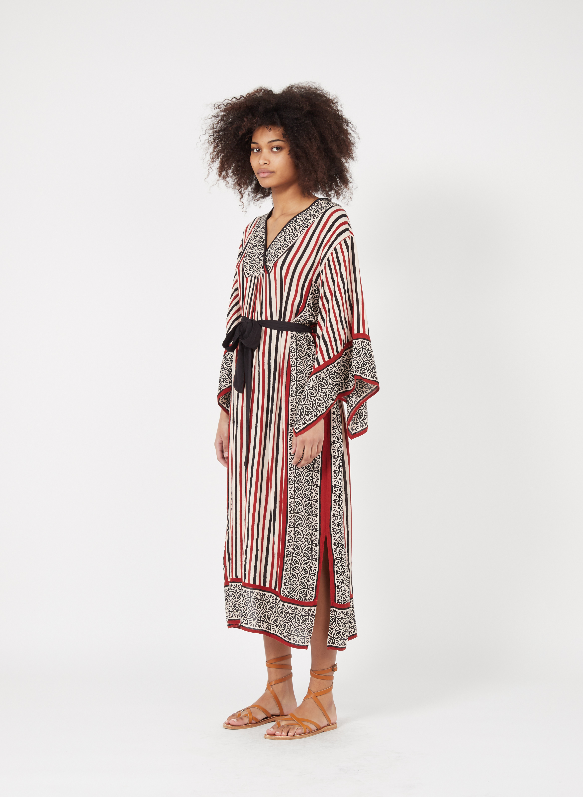 Langes, Gestreiftes Baumwollkleid Mit V-ausschnitt Rouge Stella Forest - Damen | Place des Tendances