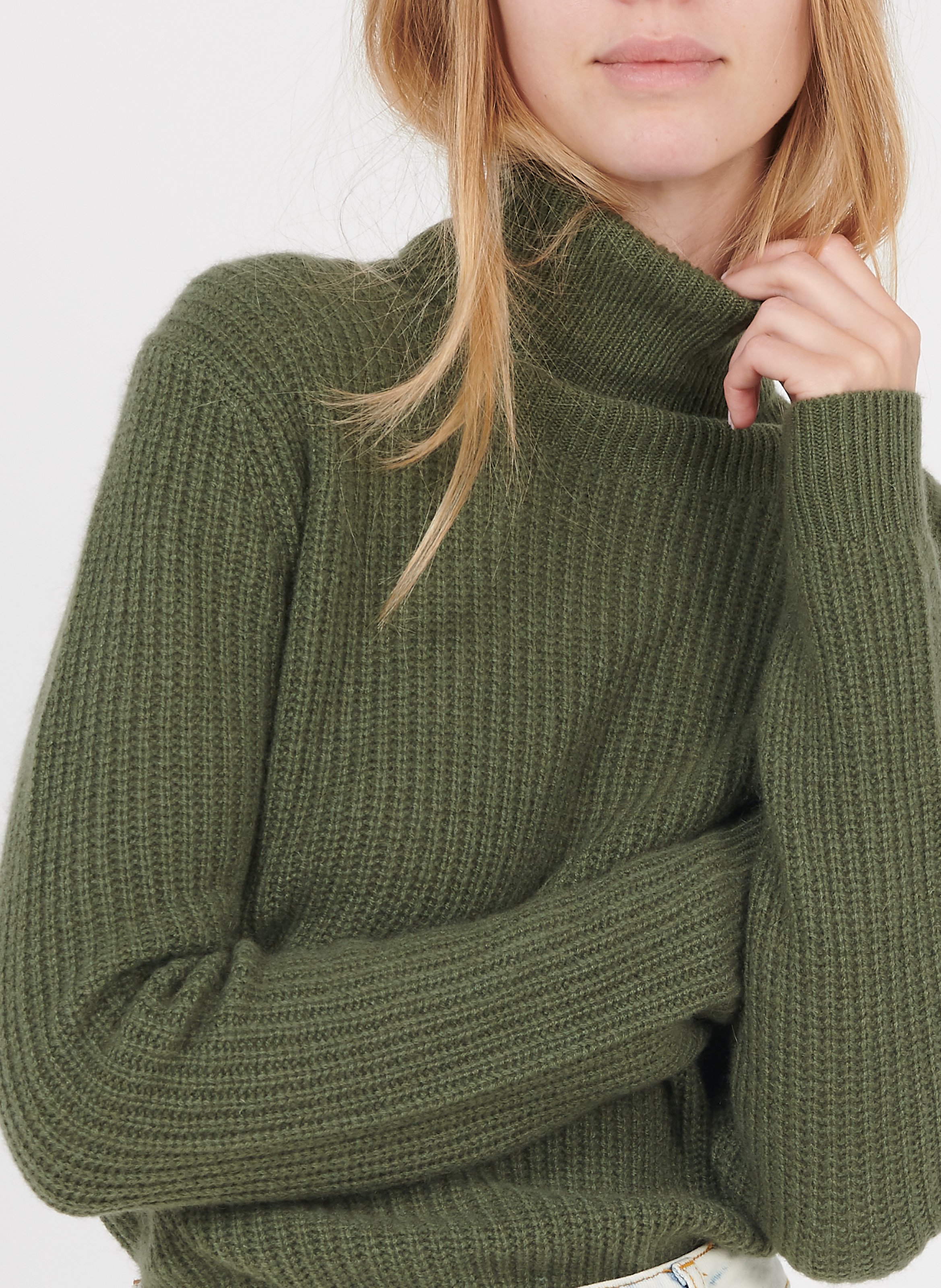green cashmere turtleneck