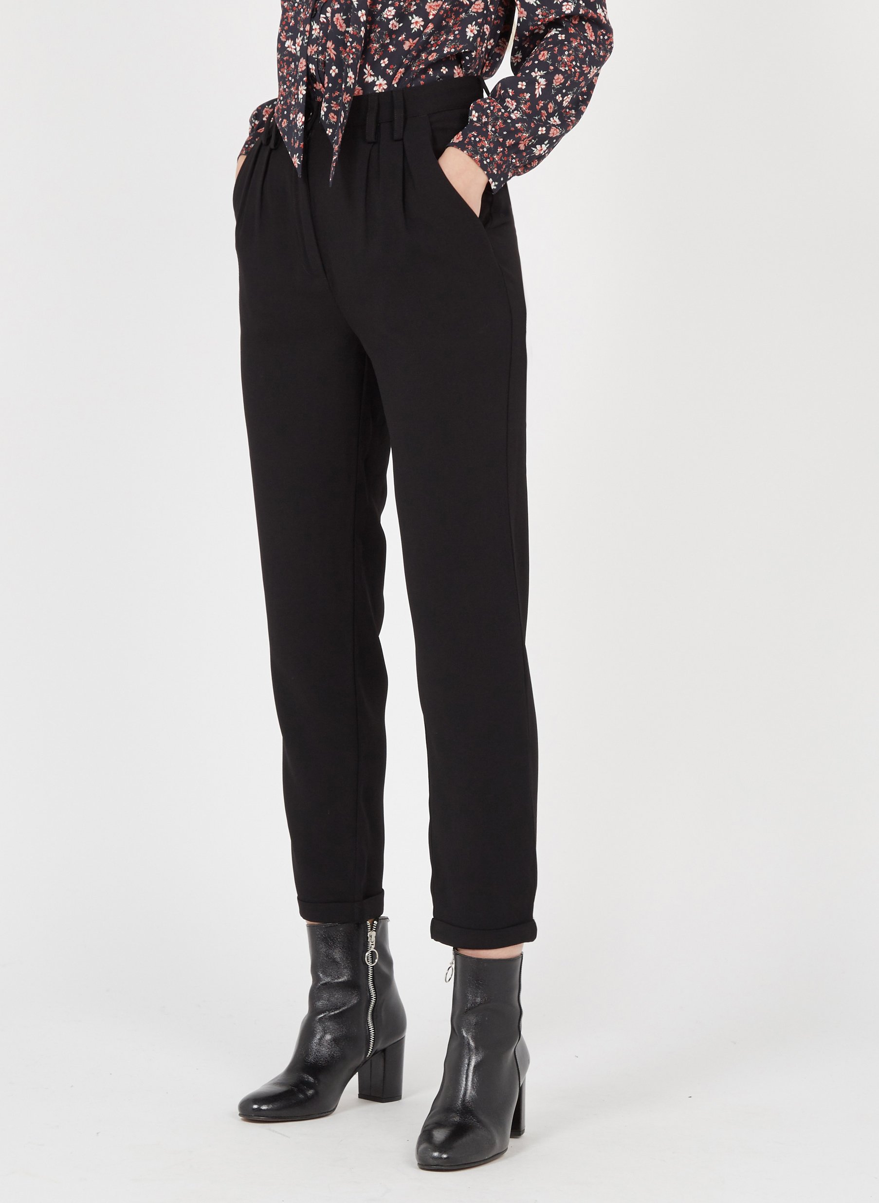 Black carrot pants Clearance