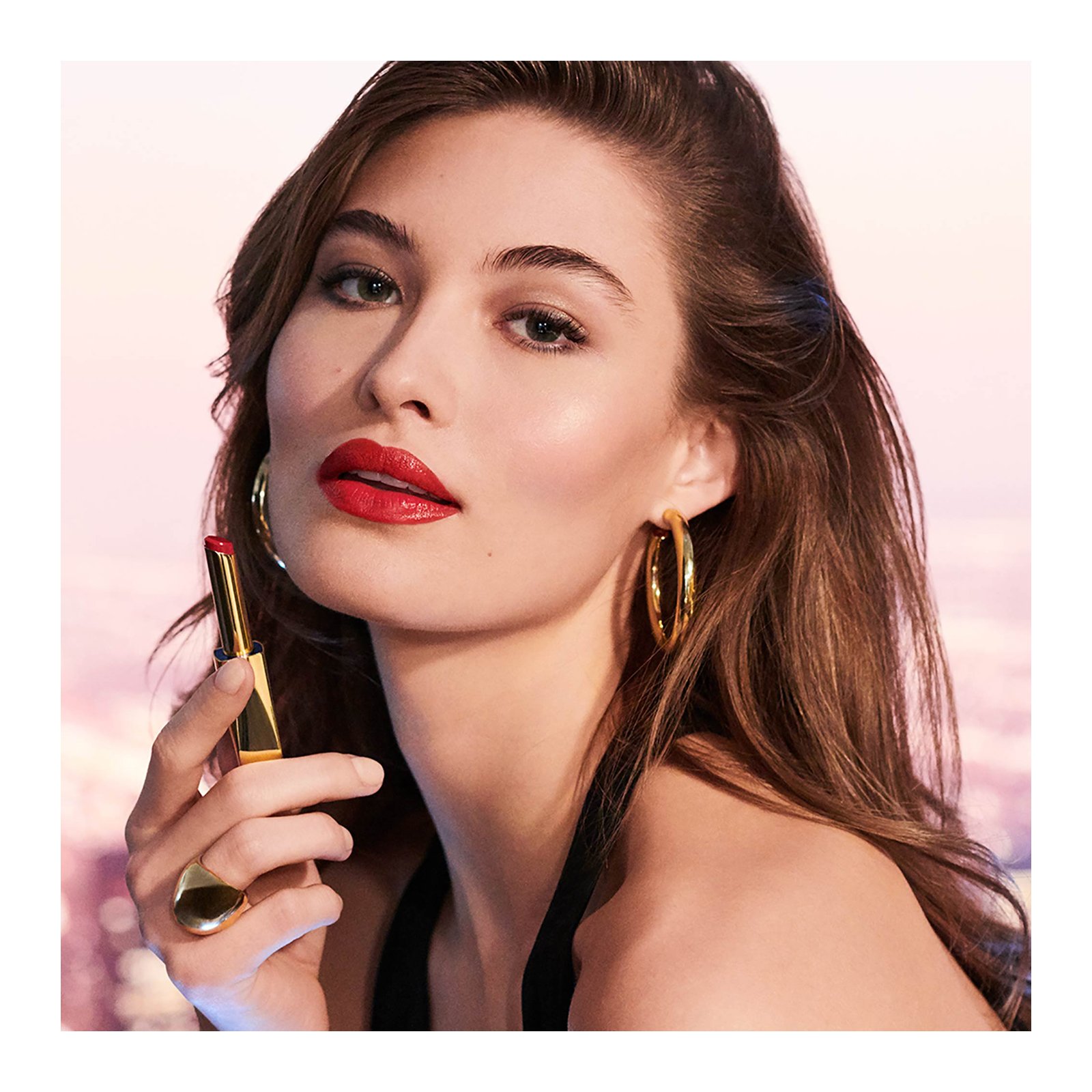 estee color illuminating shine 919 fantastical lipstick