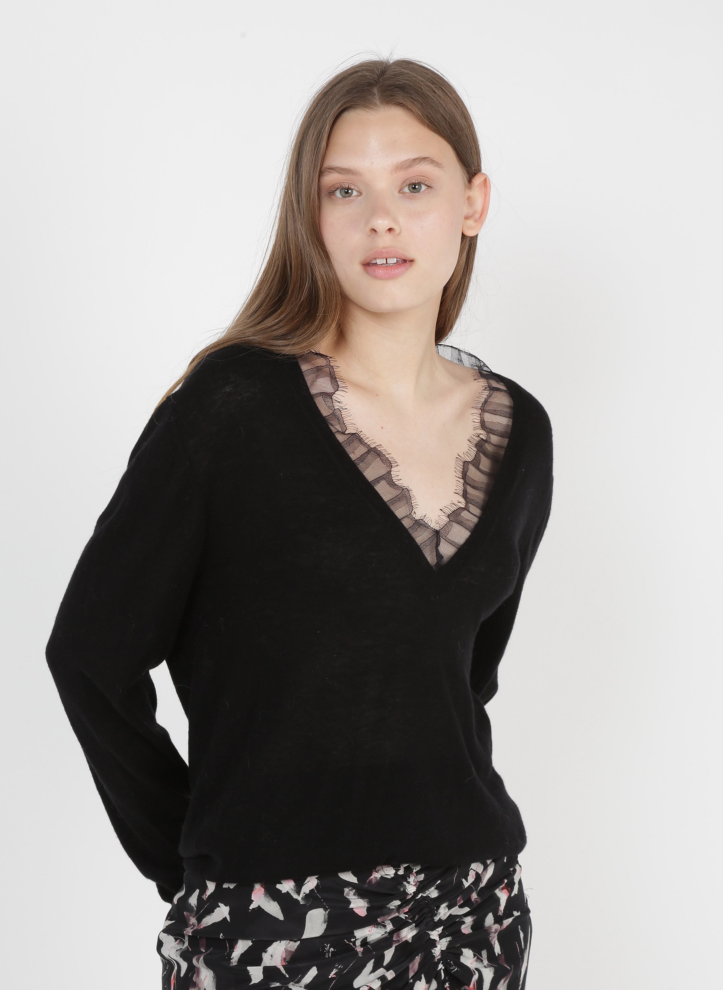 iro sweater