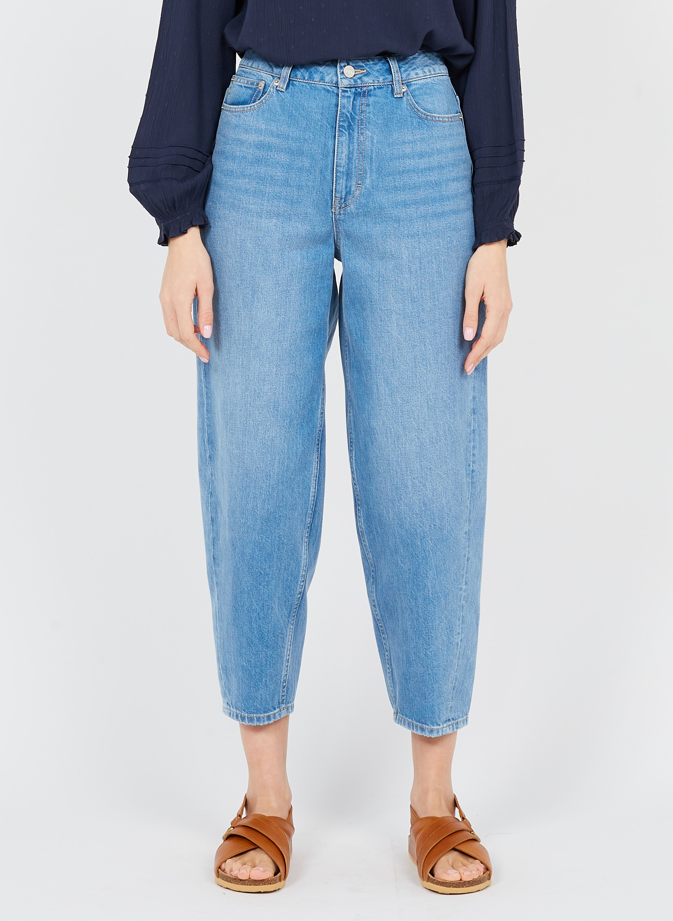 High-rise Straight-leg Jeans In 27 Lab Dip - Women | Place des Tendances