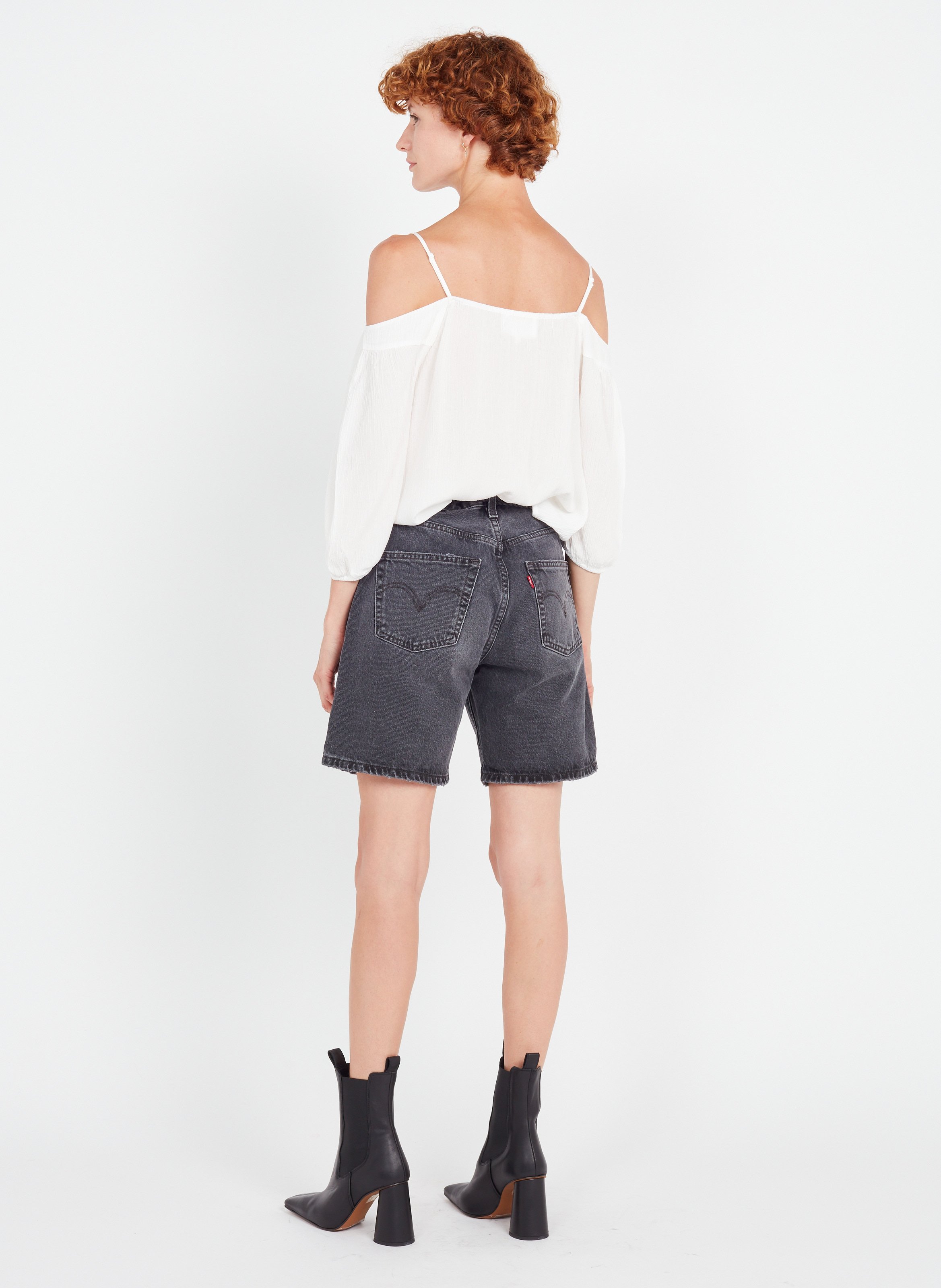 Denim Shorts Black Worn In Levi's Women Place des Tendances