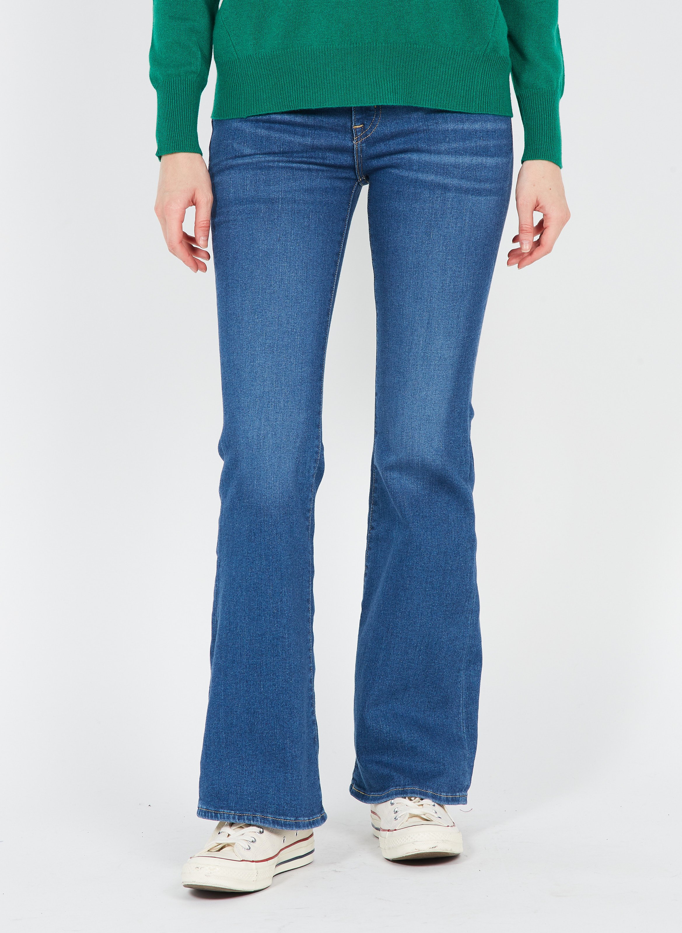 Flared Cottonblend Jeans Medium Indigo Worn In Levi's Women Place