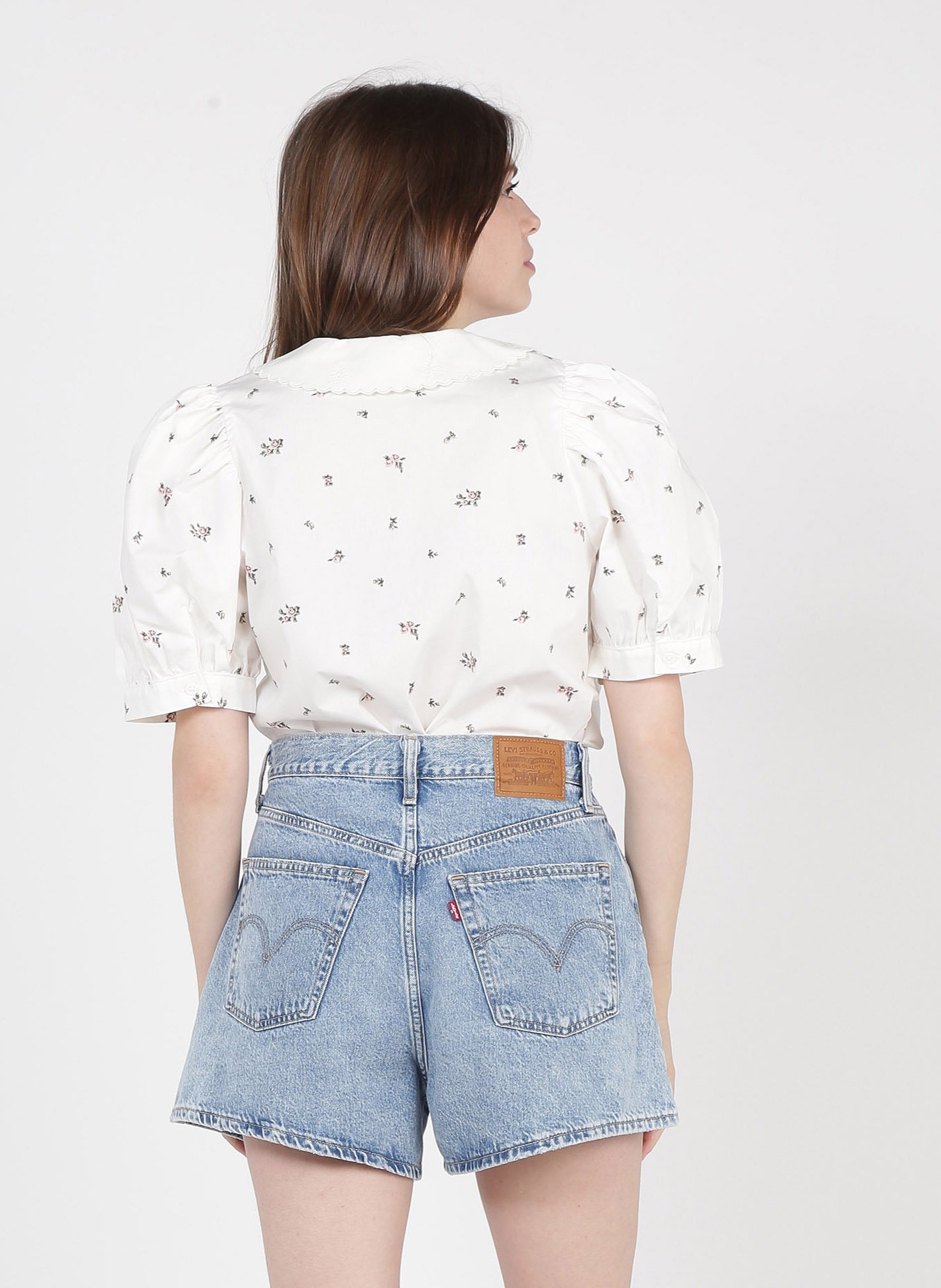 levi high wasted shorts