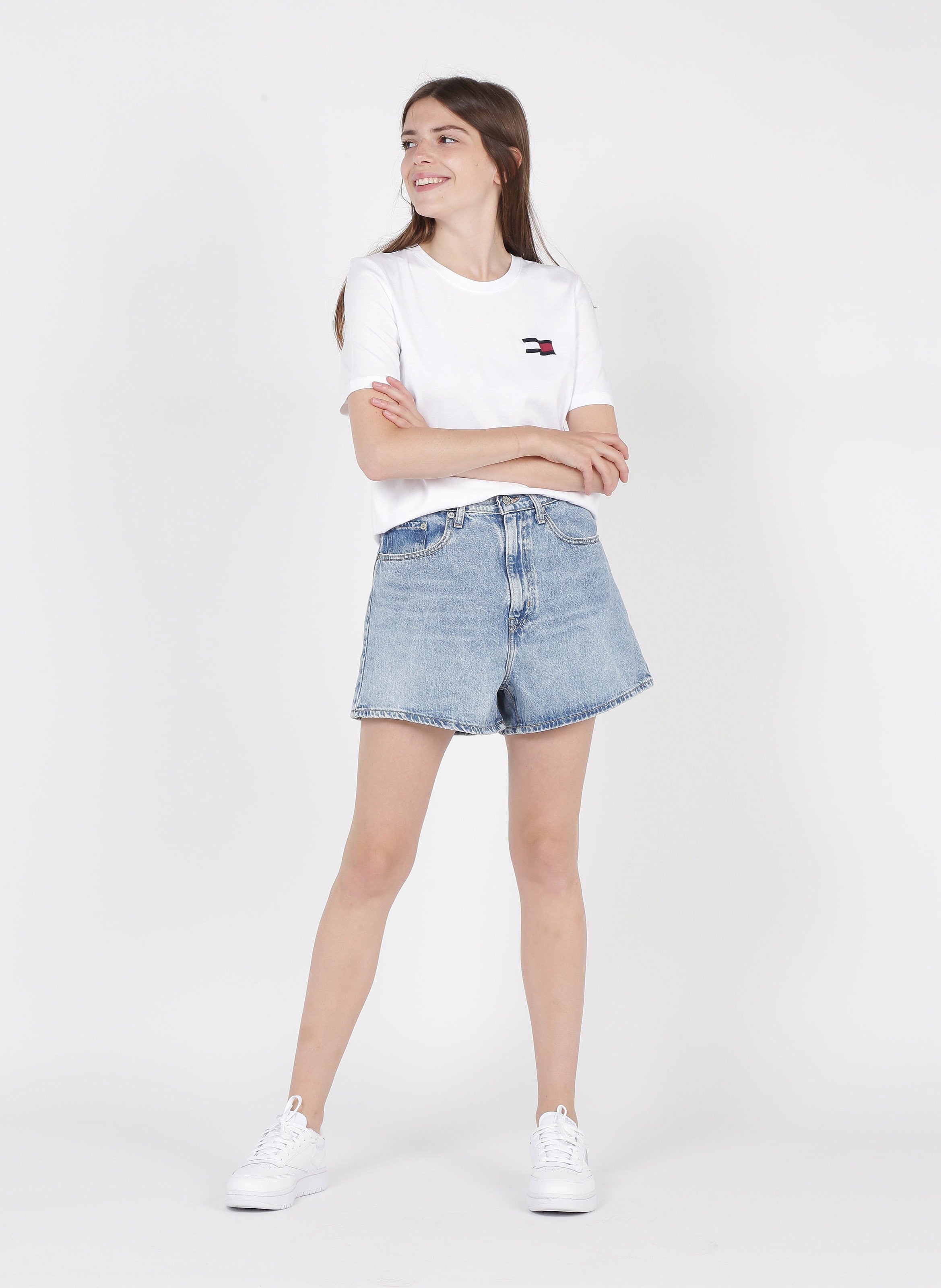 levi high wasted shorts