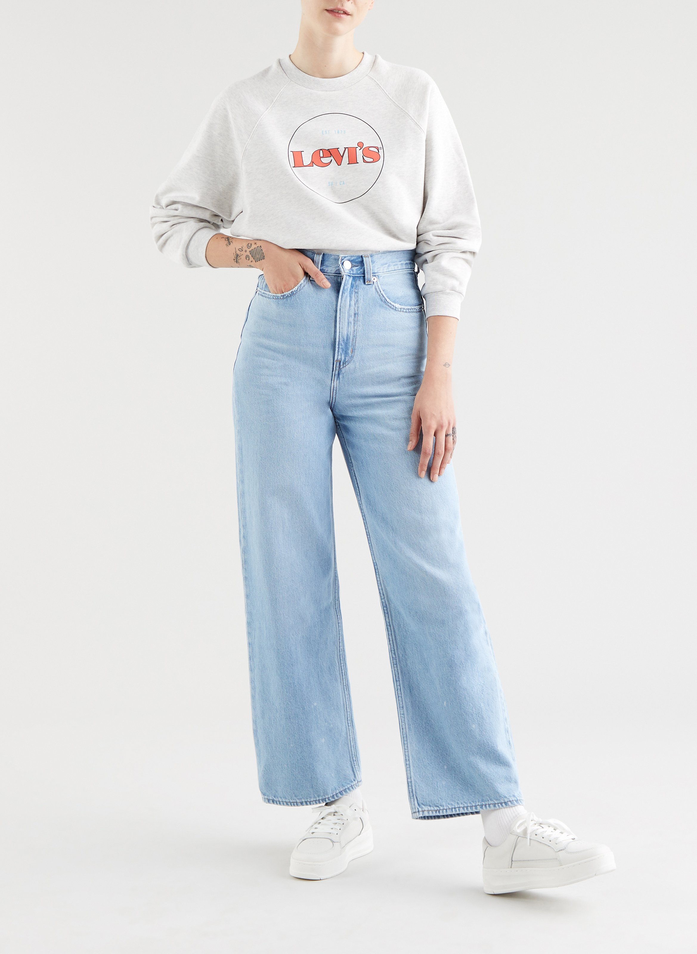 Nouvelle Collection Round Neck Cotton Sweatshirt With Screen Print Crew Circle Logo Orbit Heather Gray Levi S Women Place Des Tendances