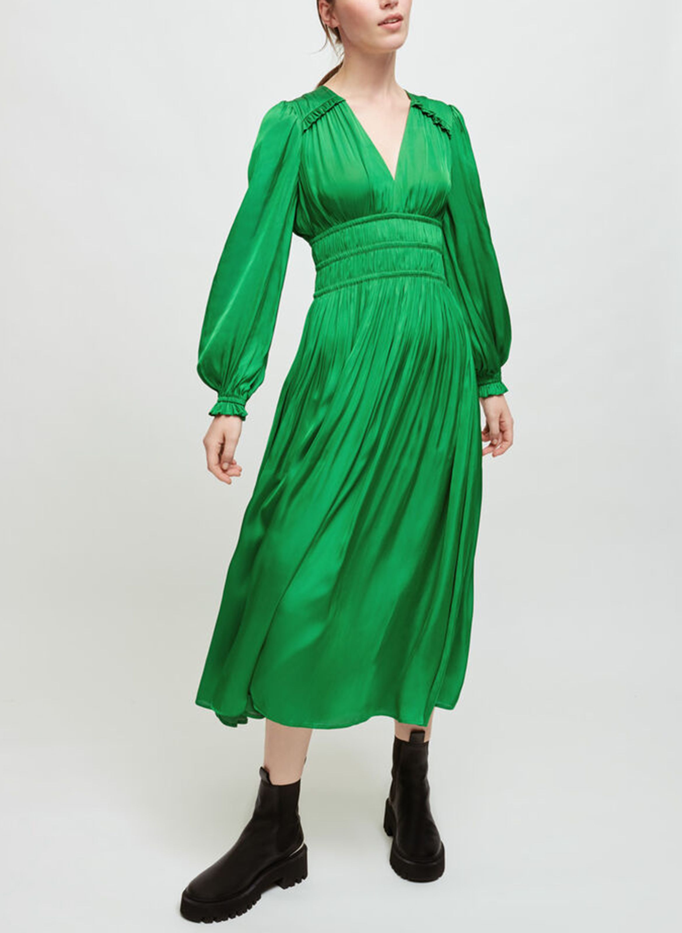 green v neck dress with sleeves