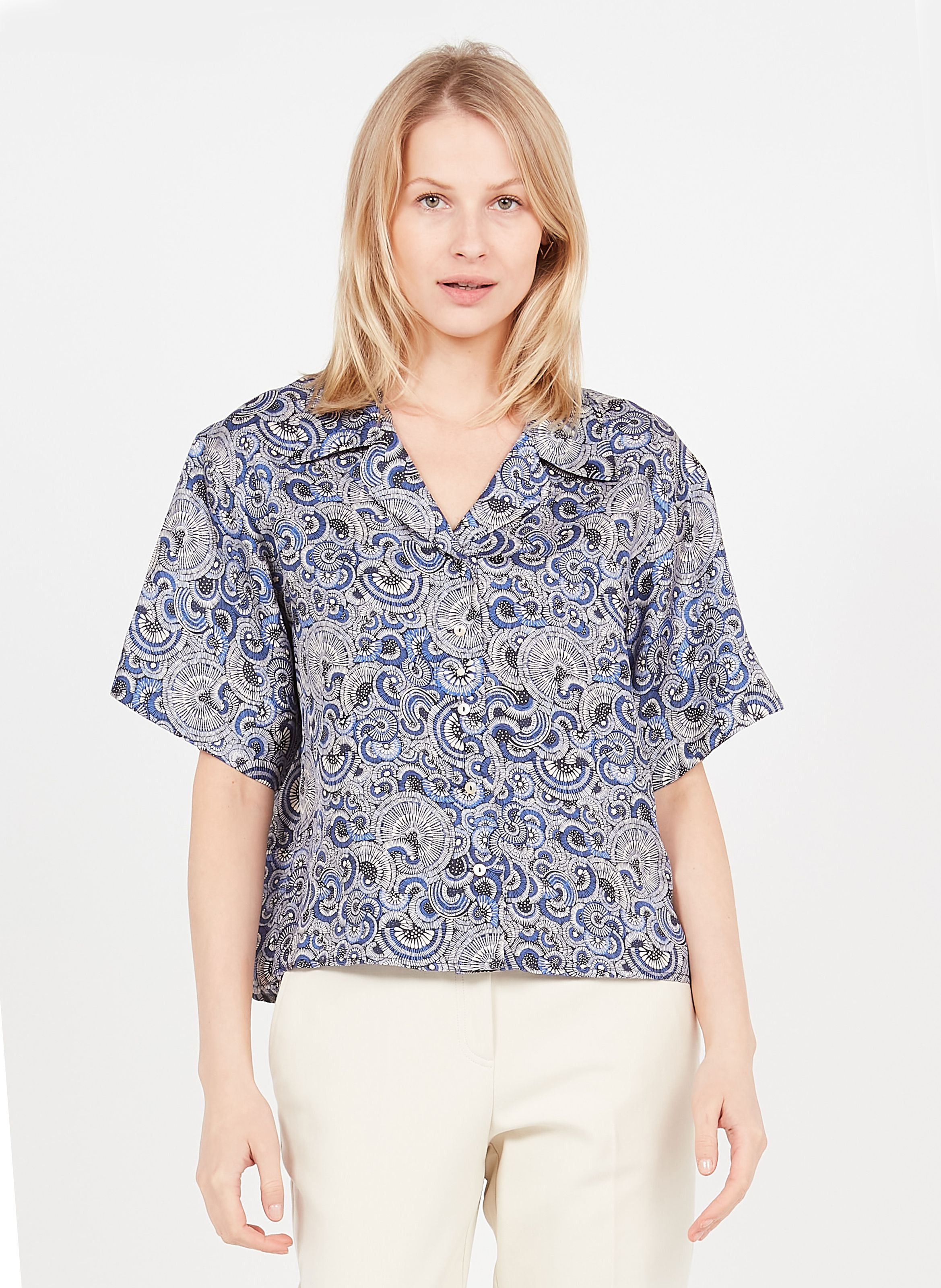 Printed Silk Shirt With Camp Collar Noir Bleu Momoni - Women 