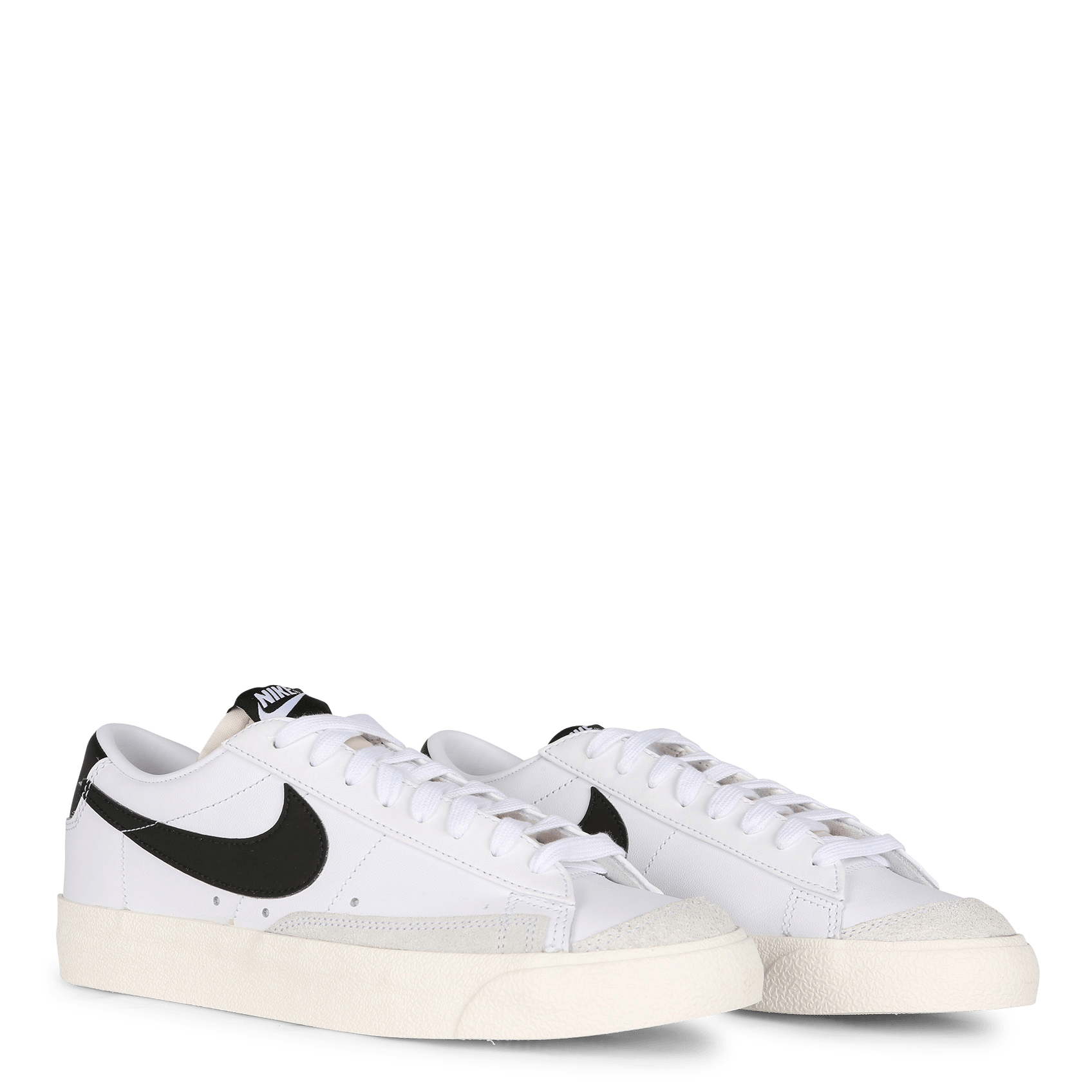 Nike Blazer Low 77 White Black Sail White Nike Women Place Des Tendances