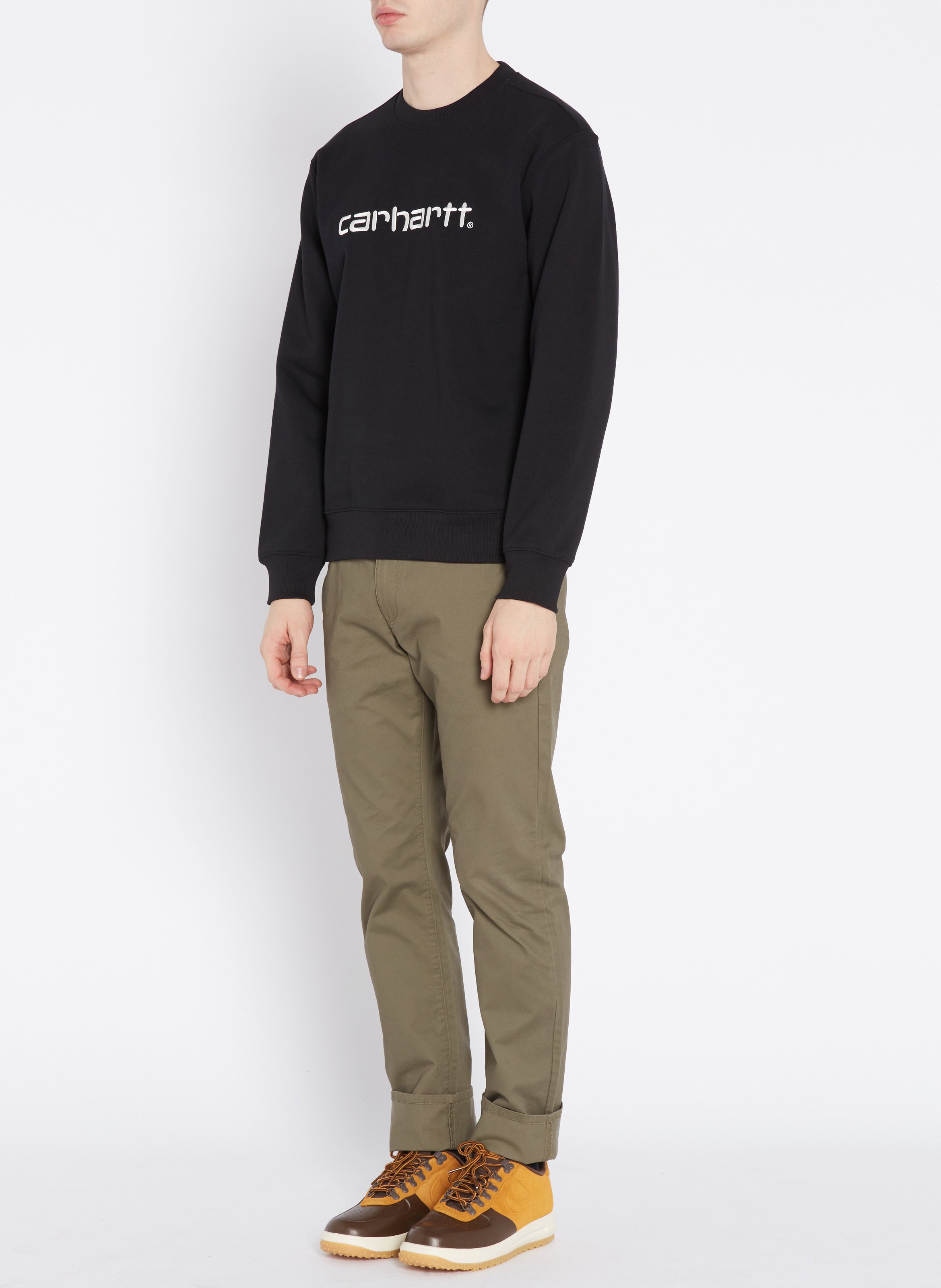 carhartt black crew neck