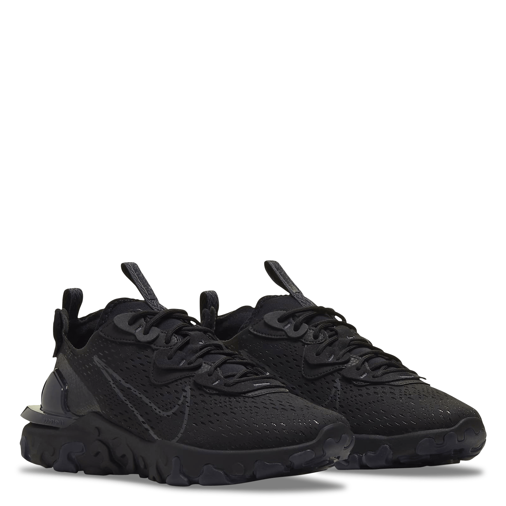 nike react black on black