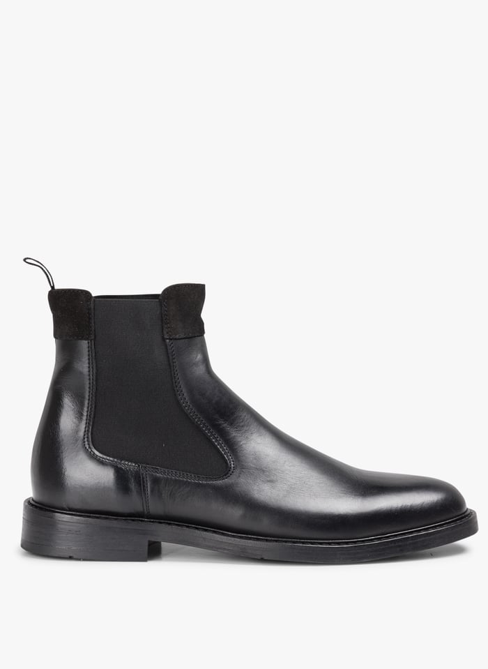 Black Smooth leather Chelsea boots