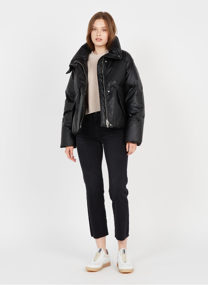 Short Padded Quilted Jacket With High Collar Black Mm6 Maison Margiela Women Place Des Tendances Short Padded Quilted Jacket With High Collar Black Mm6 Maison Margiela Women Place Des Tendances