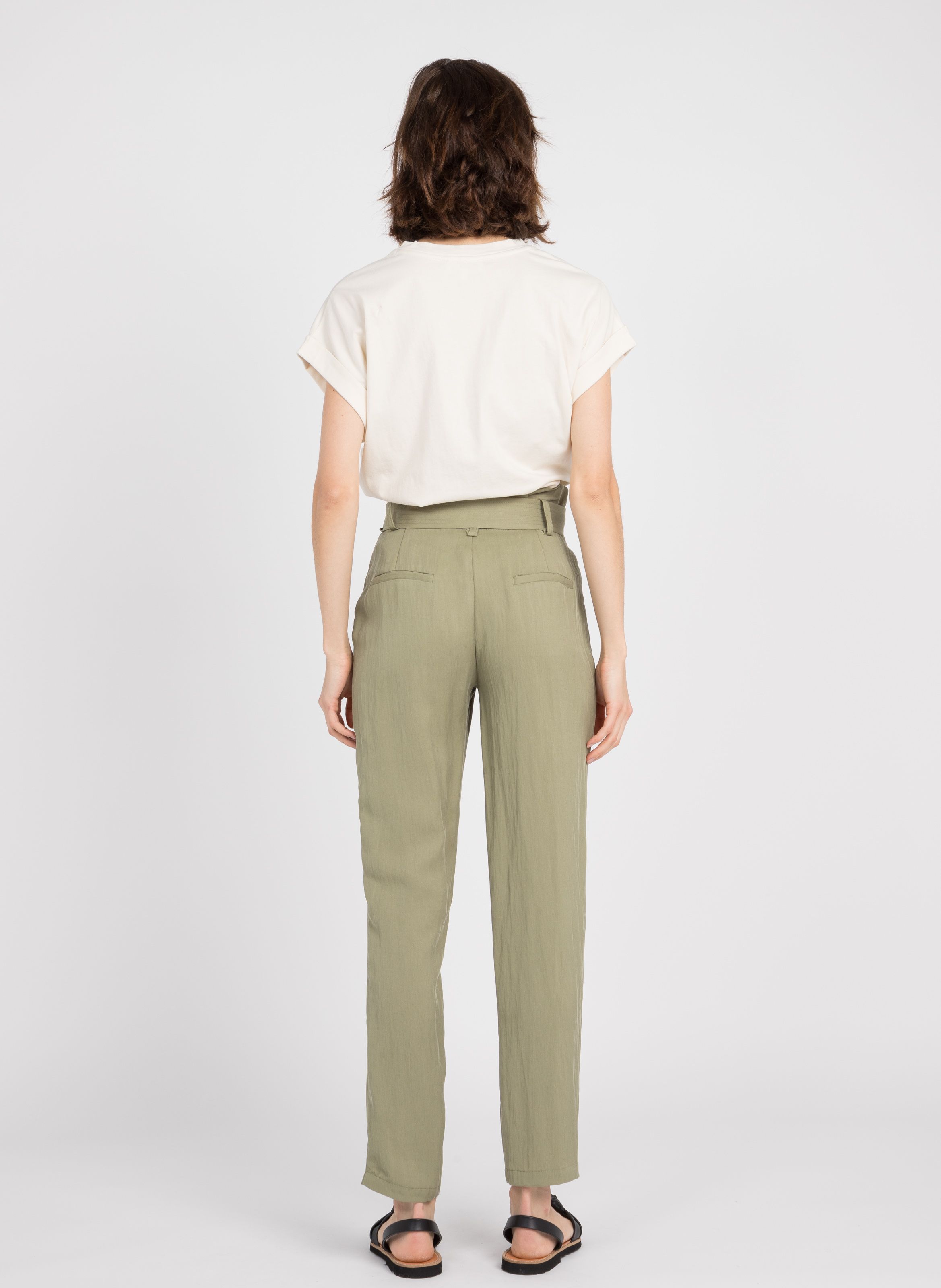 khaki carrot jeans