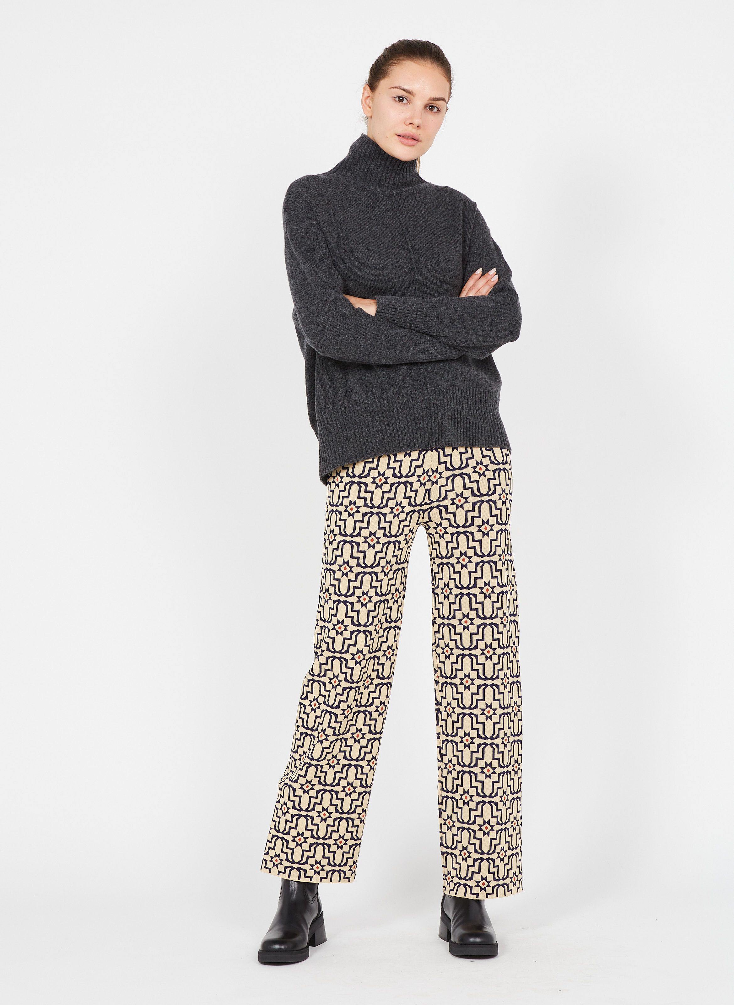 knit pants ladies