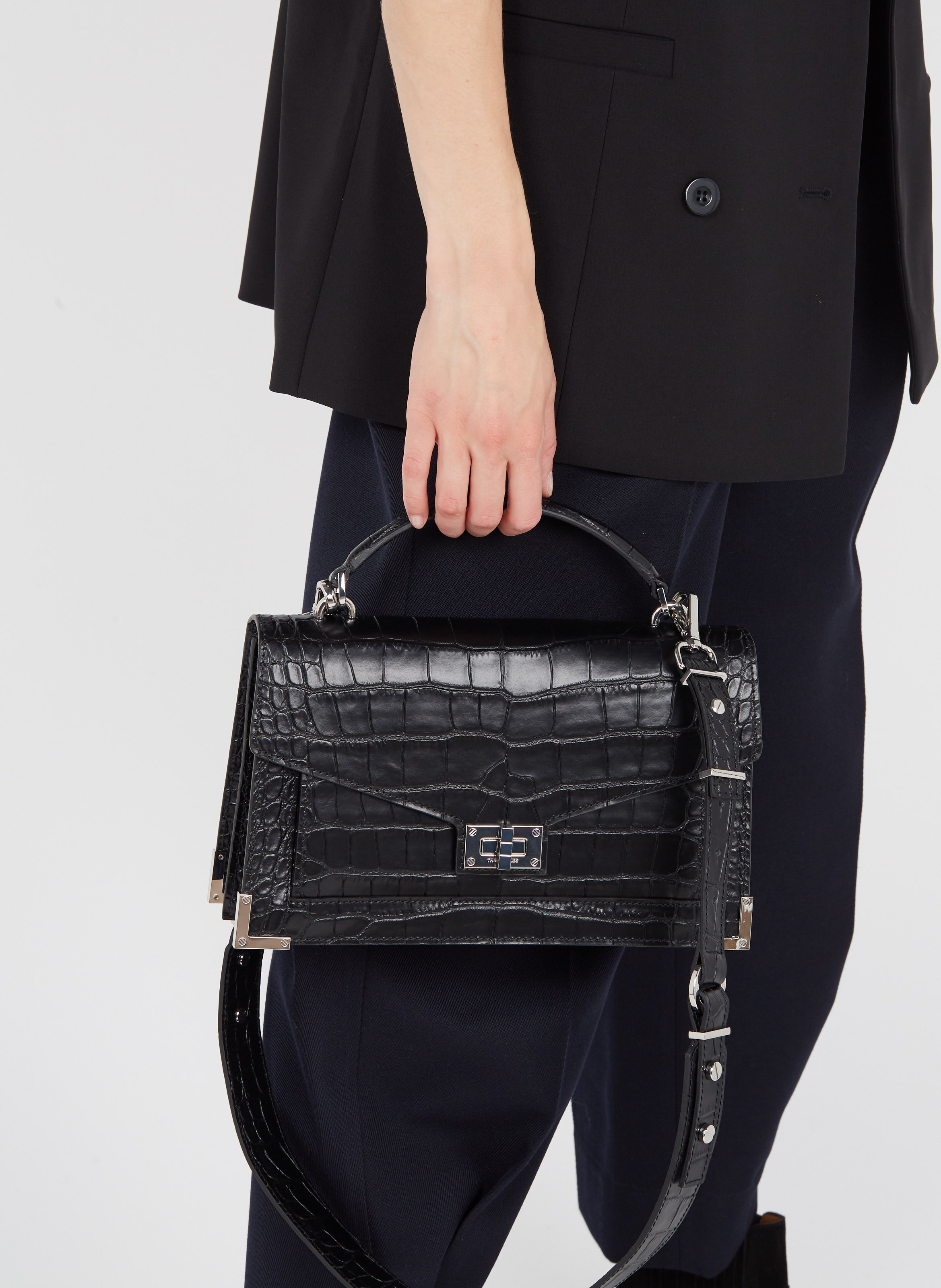 medium leather shoulder bag