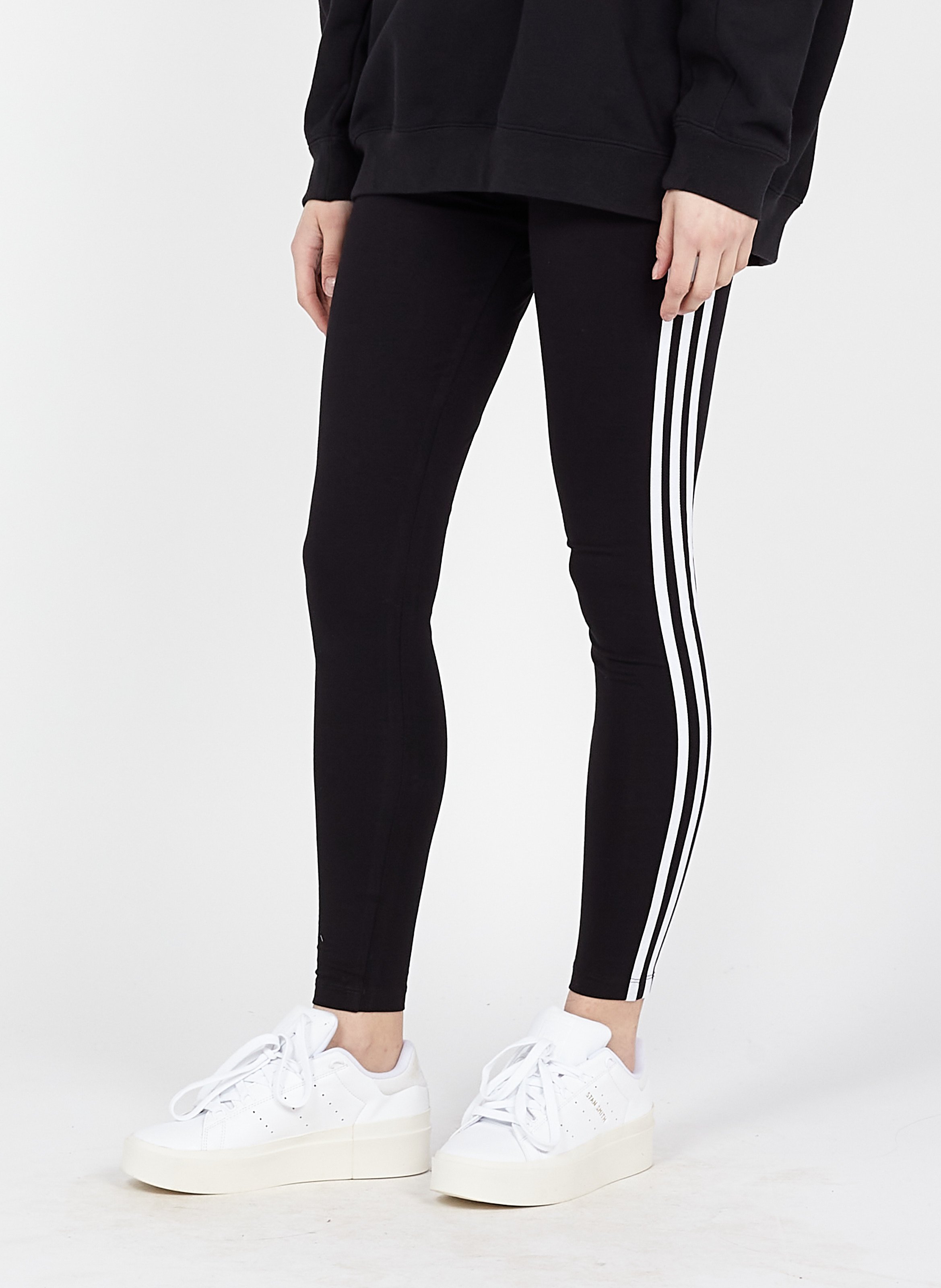 Chaqueta De Chándal Con Cuello Redondo Y Logotipo Magmau Adidas - Mujer |  Place des Tendances