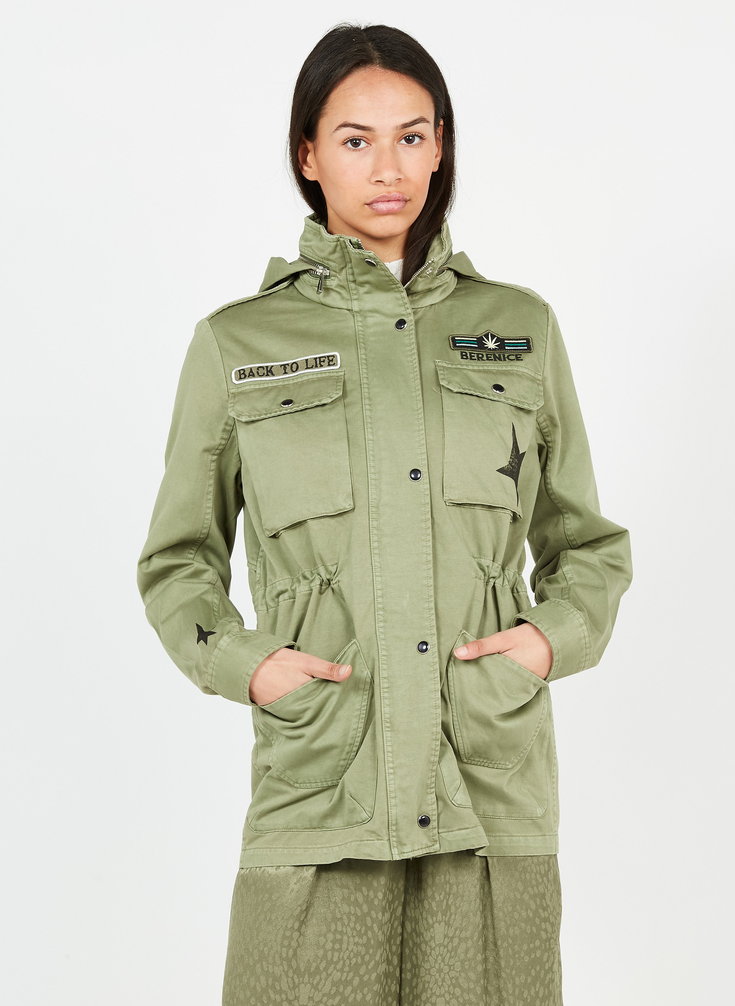 Parka De Algodón Bordada Con Cuello Alto Khaki Berenice - Mujer | Place des  Tendances