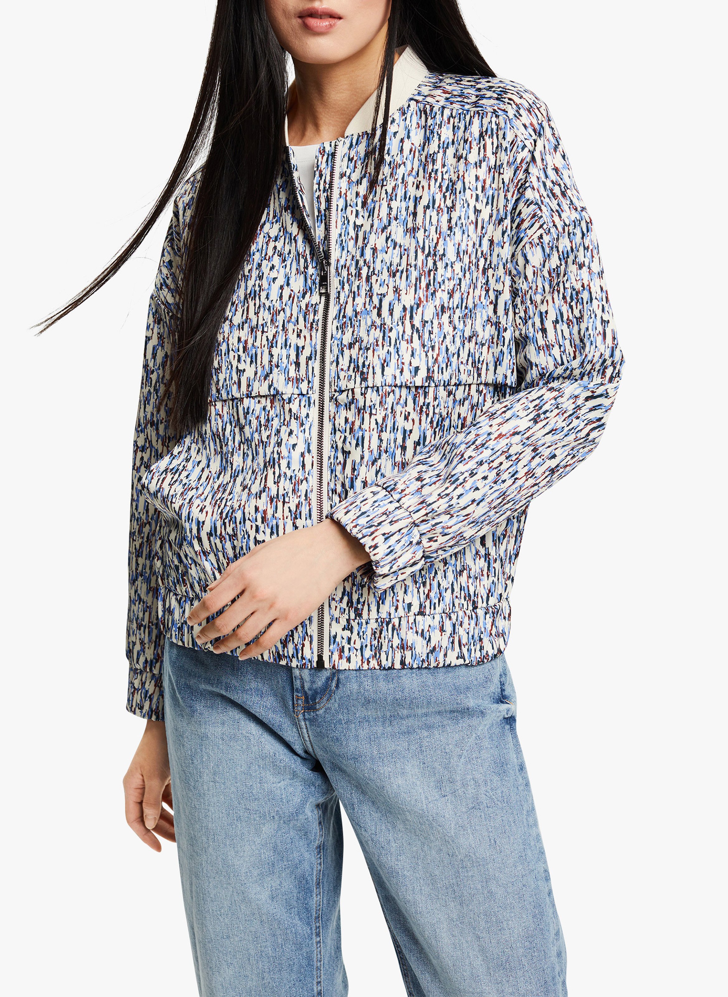 Esprit | Catálogos y Promociones Colección SS 2022