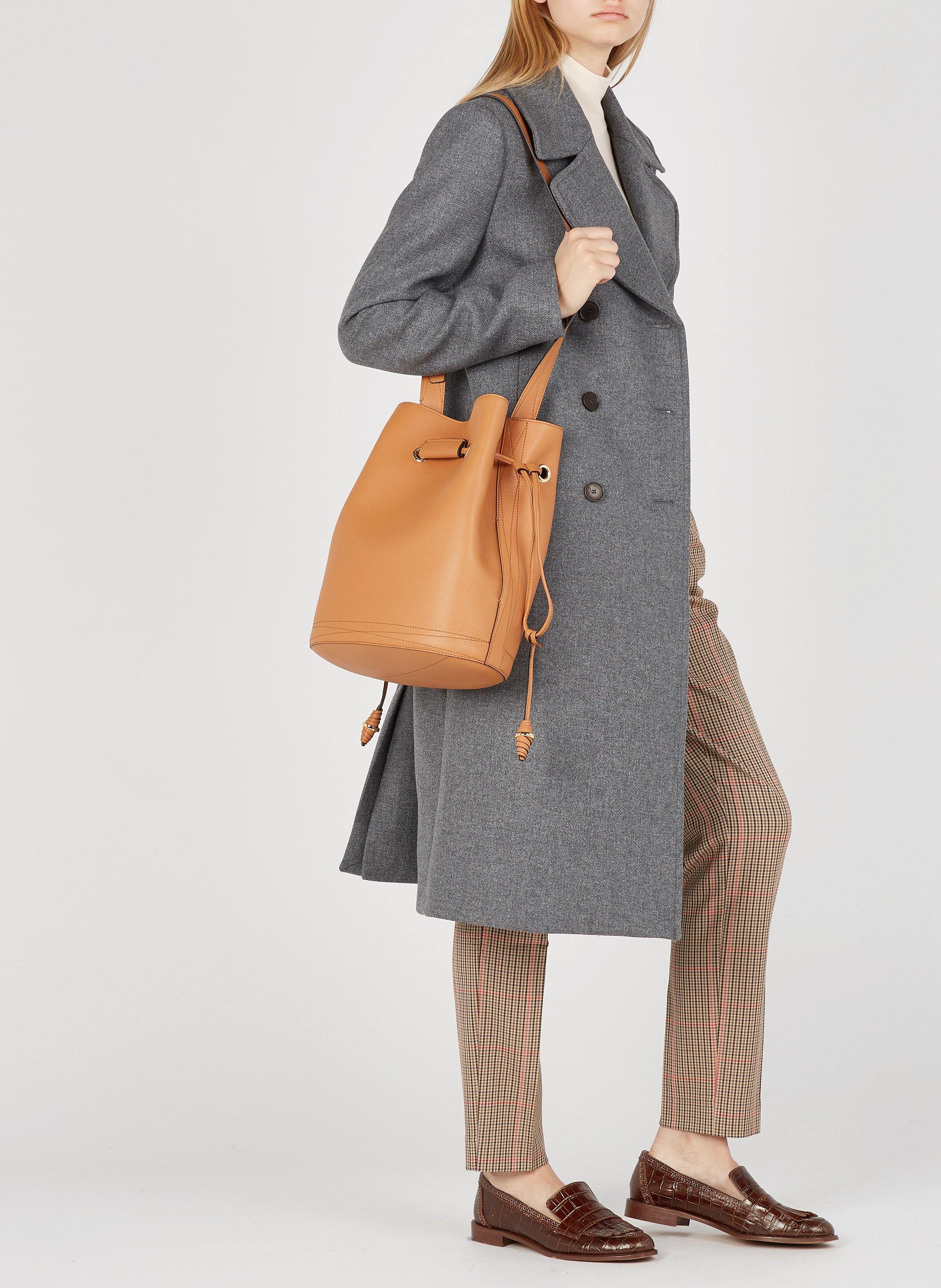 Bolso Cubo De Piel Granulada Camel Lancel - Mujer | Place des Tendances