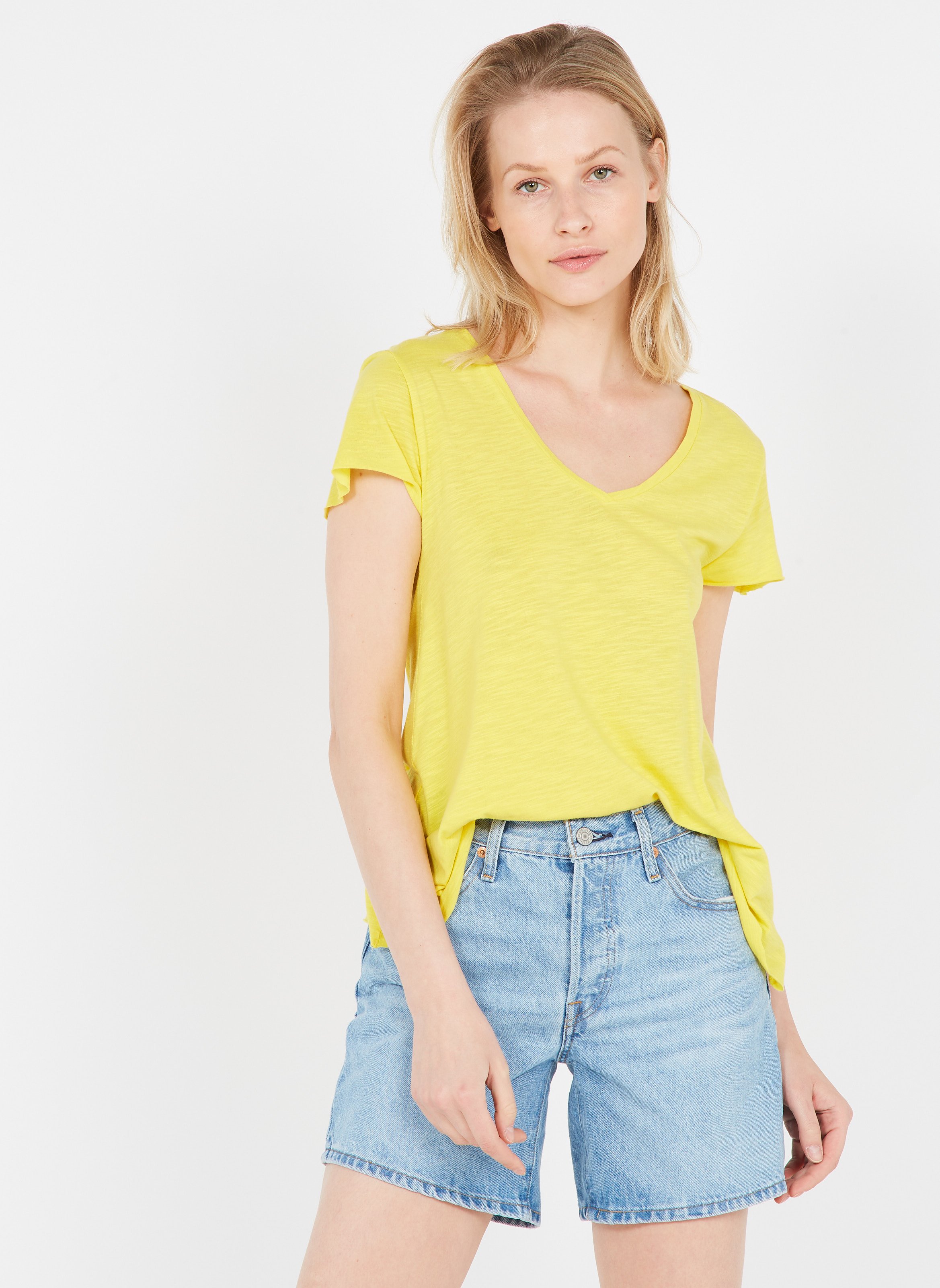 Short Vaquero De Talle Alto Bleu Clair Levi's - Mujer | Place des Tendances