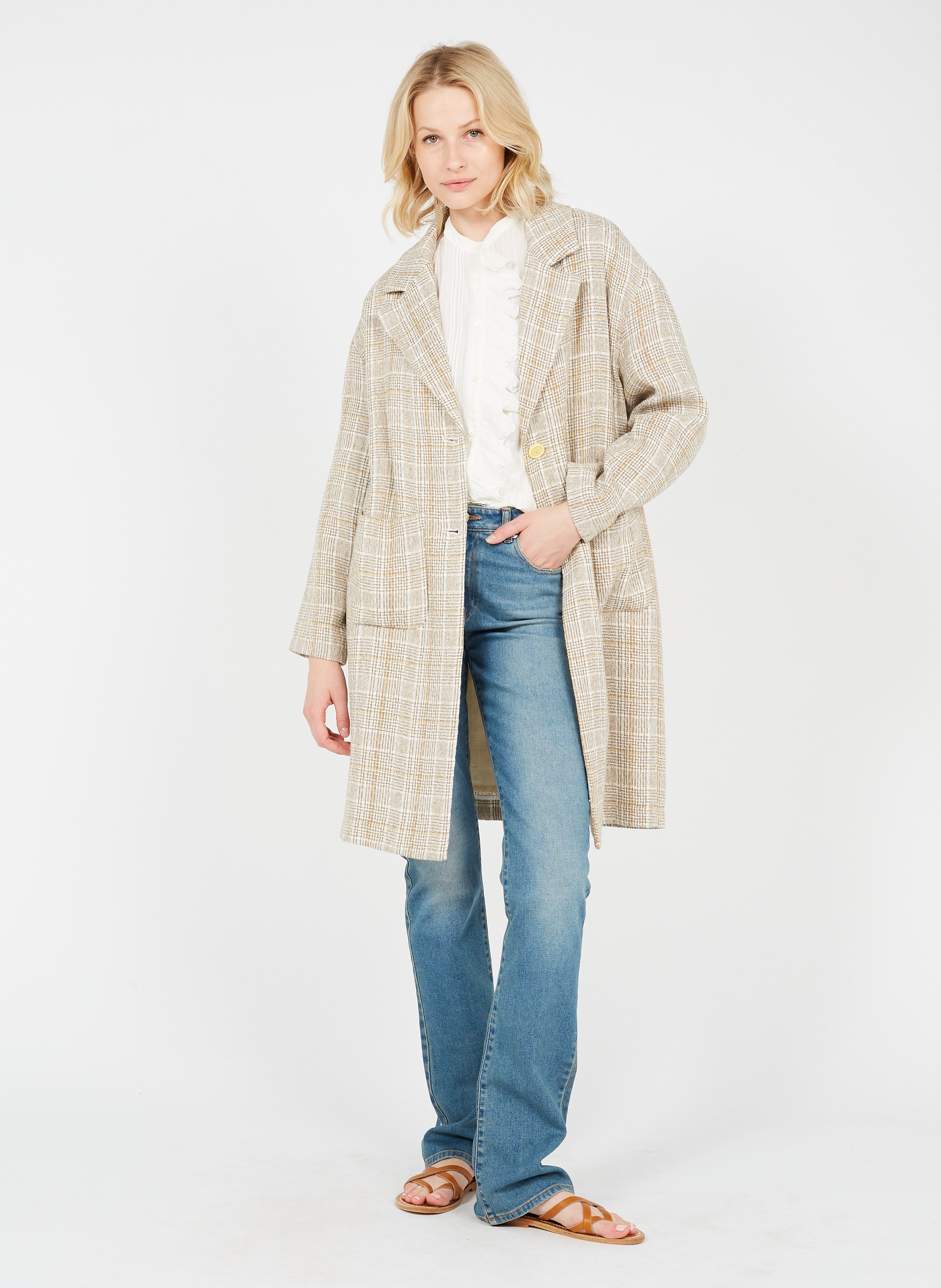 Abrigo De Mezcla De Lino A Rayas Con Cuello Sastre Creme Beige Momoni -  Mujer | Place des Tendances