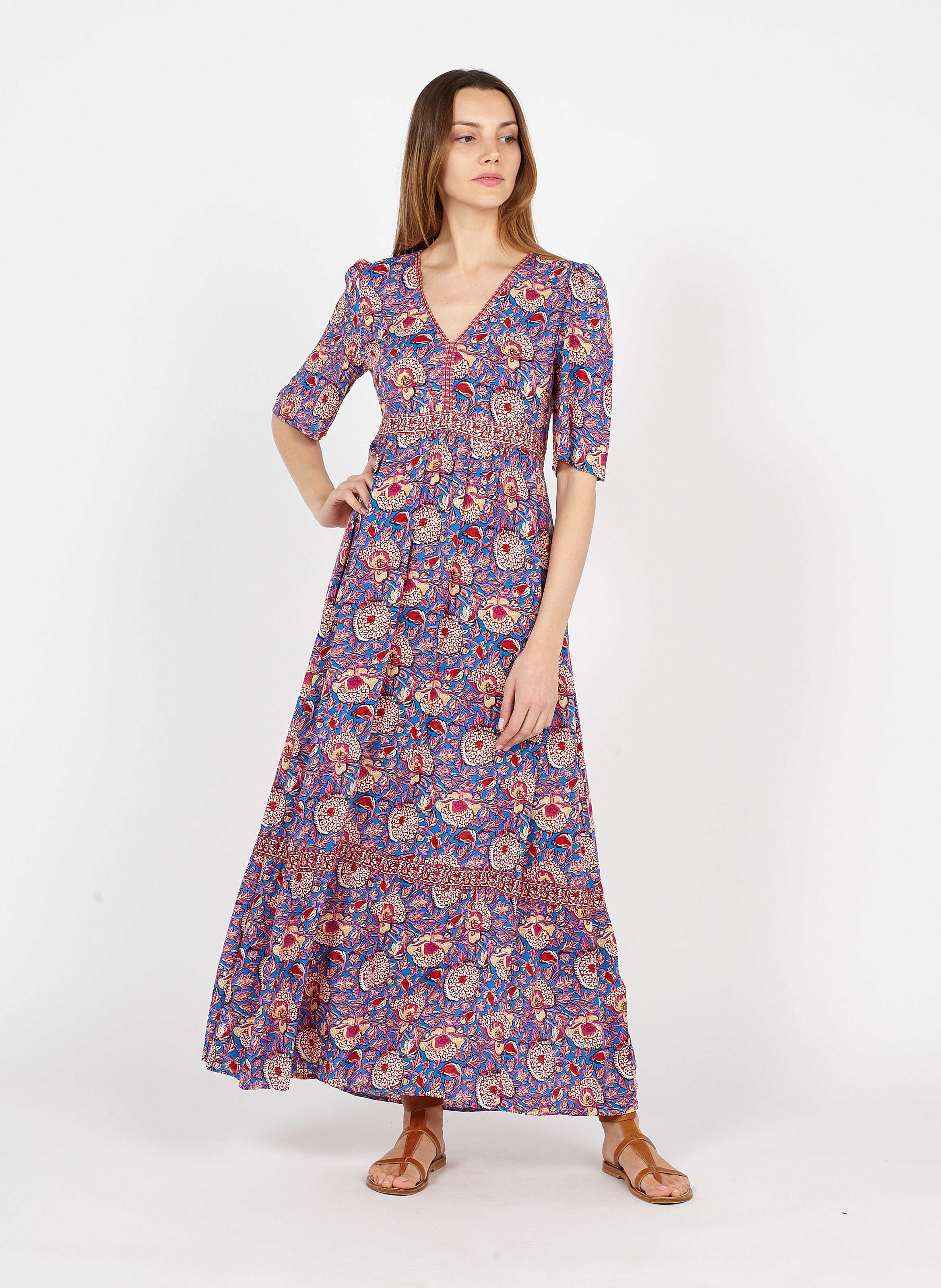 Robe Longue Col V Imprimee Fushia Ba Sh Femme Place Des Tendances