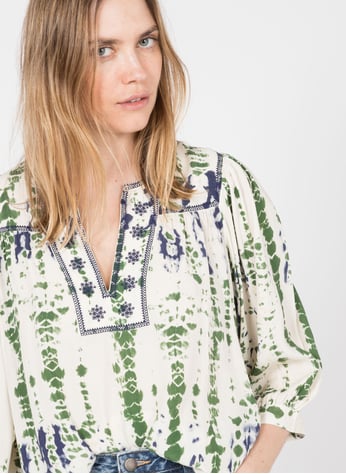 Robe Longue Col V Imprimee Fushia Ba Sh Femme Place Des Tendances Robe Longue Col V Imprimee Fushia Ba Sh Femme Place Des Tendances