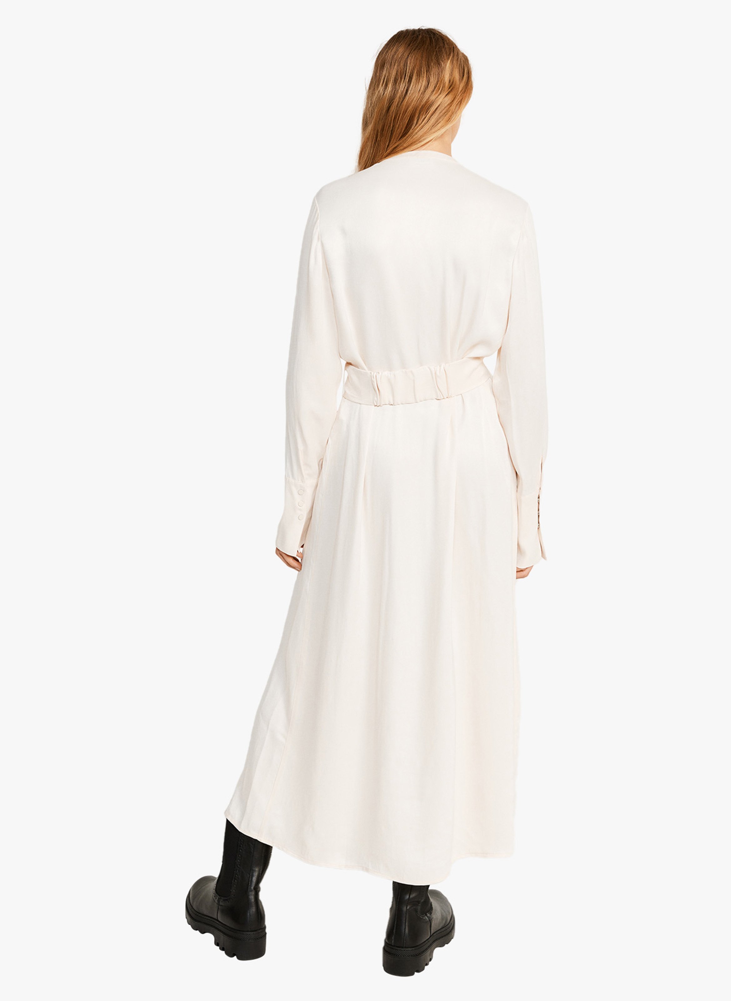 robe longue fluide beige