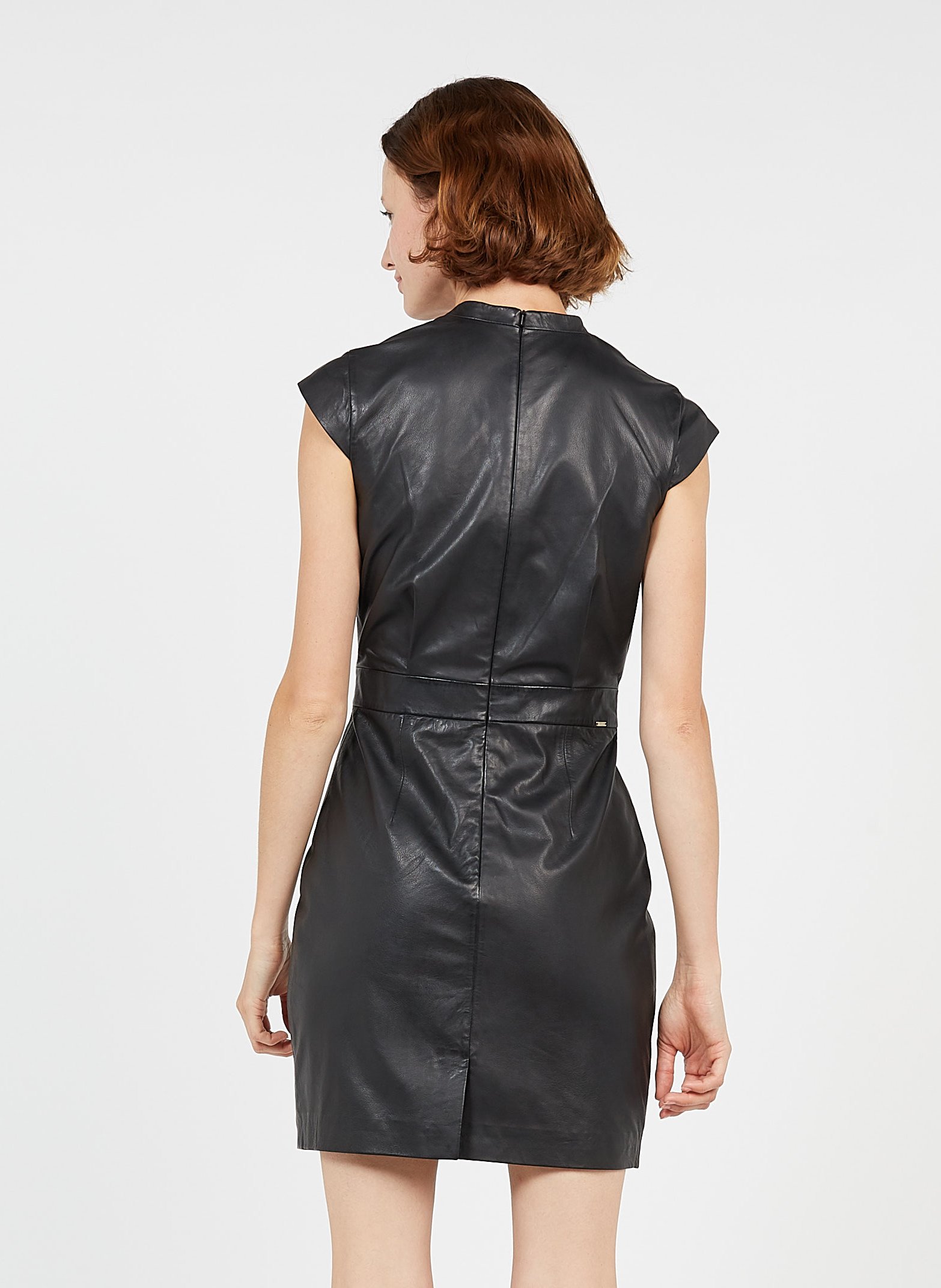 robe cuir courte