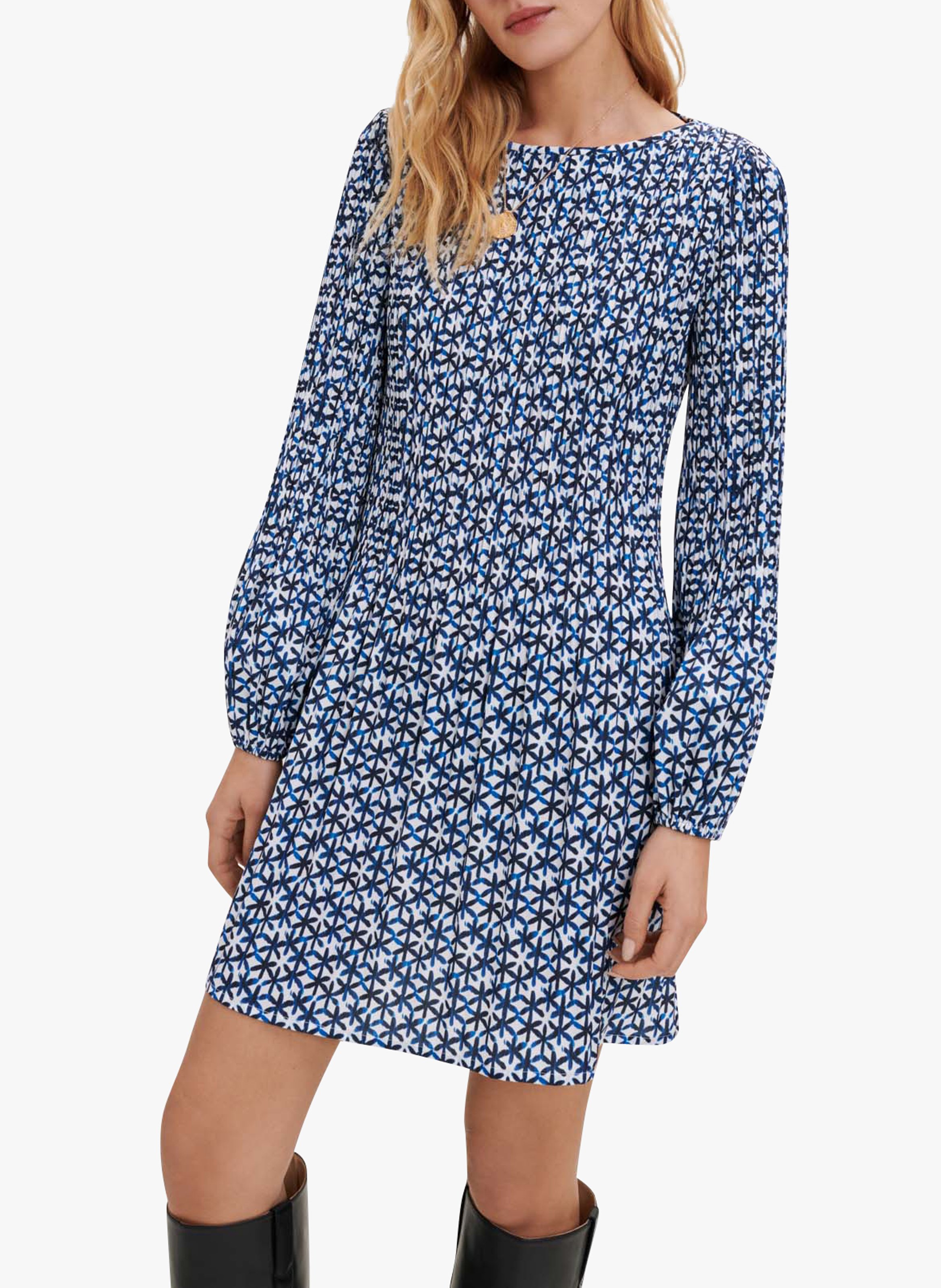 Robe Maje Taille 36 - Imprimé Violet Ombré - Longueur Genou - En Viscose - Occasion Très Bon état
