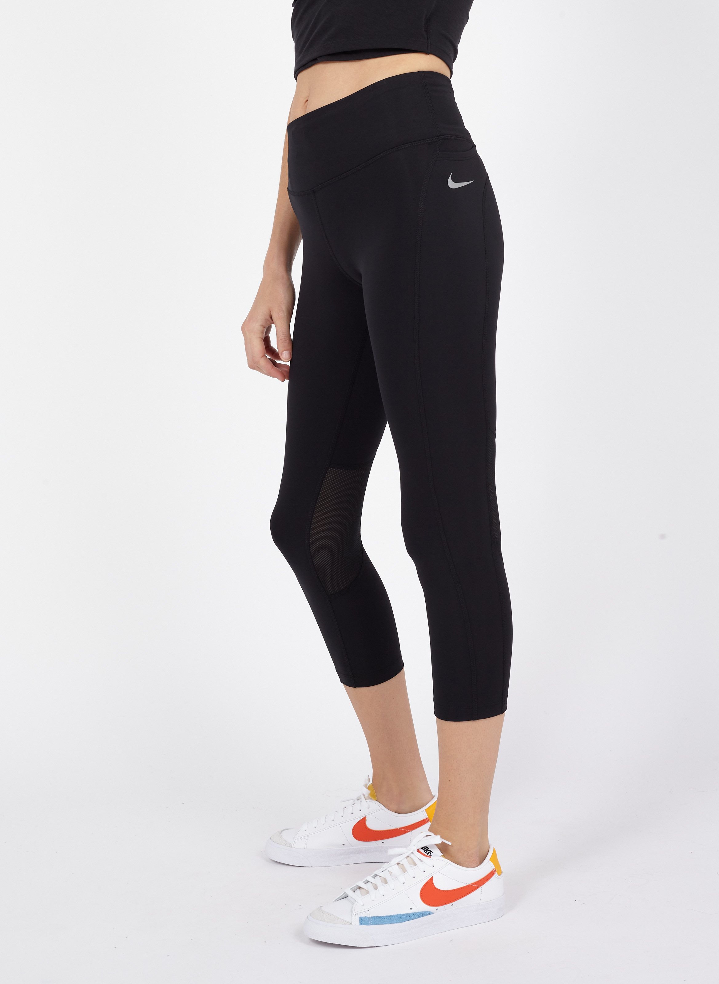 legging nike femme solde