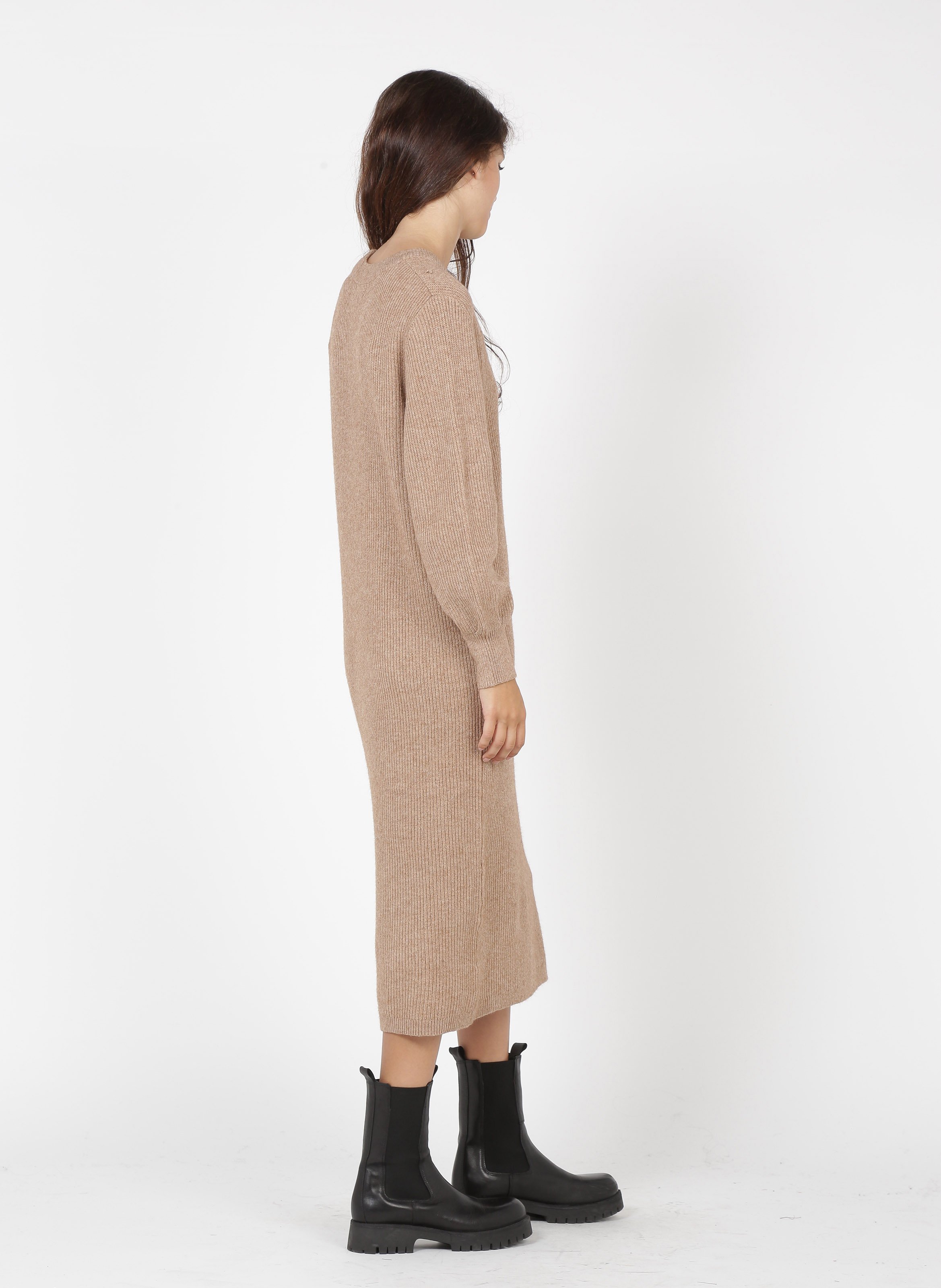 robe pull avec manche fourrure