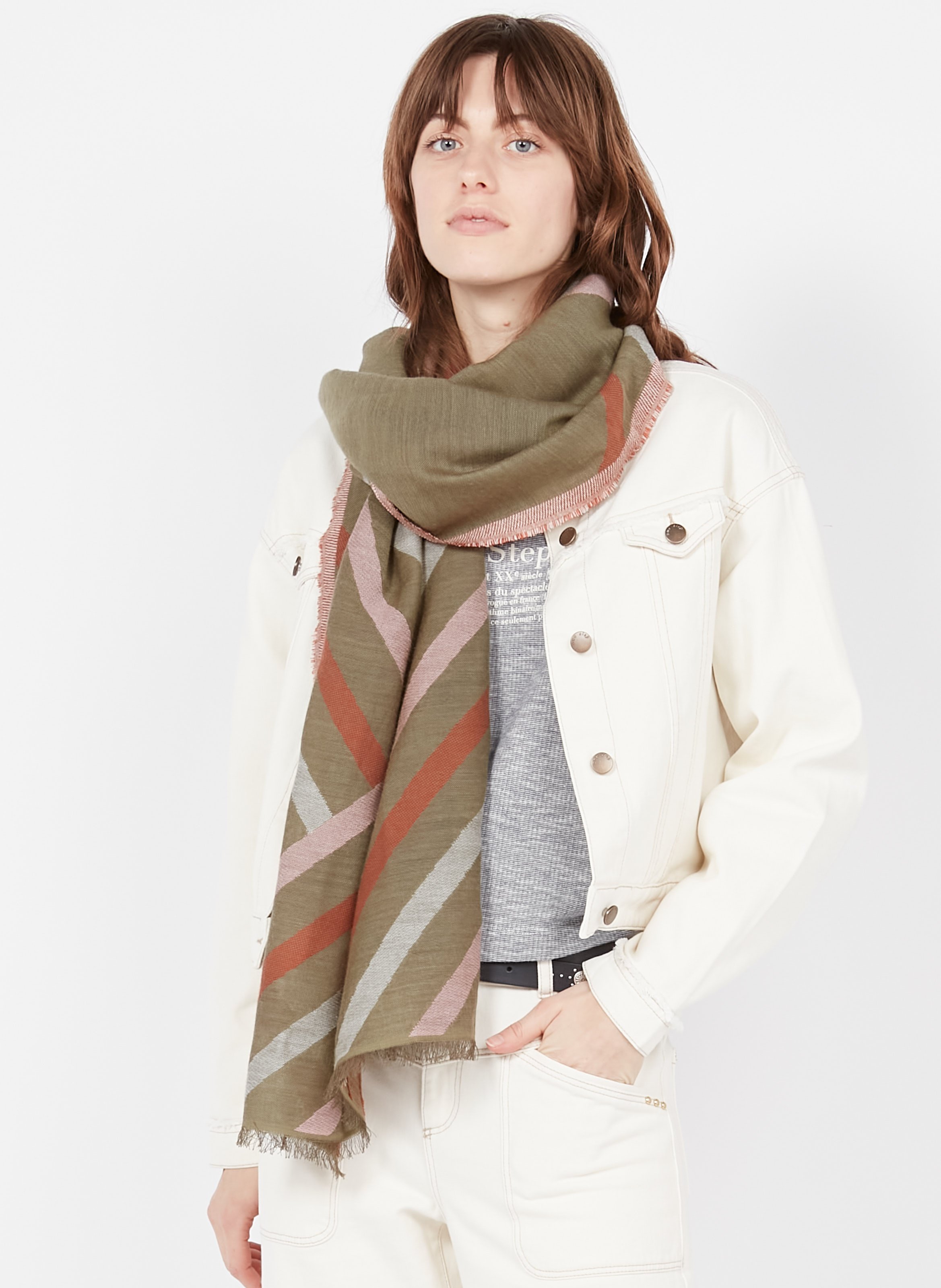 Écharpe Foulard One Step Verte - Occasion En Bon état, Léger Et Polyvalent