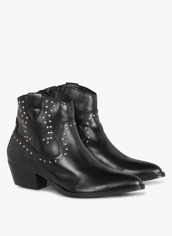 Bottines clous en cuir Noir