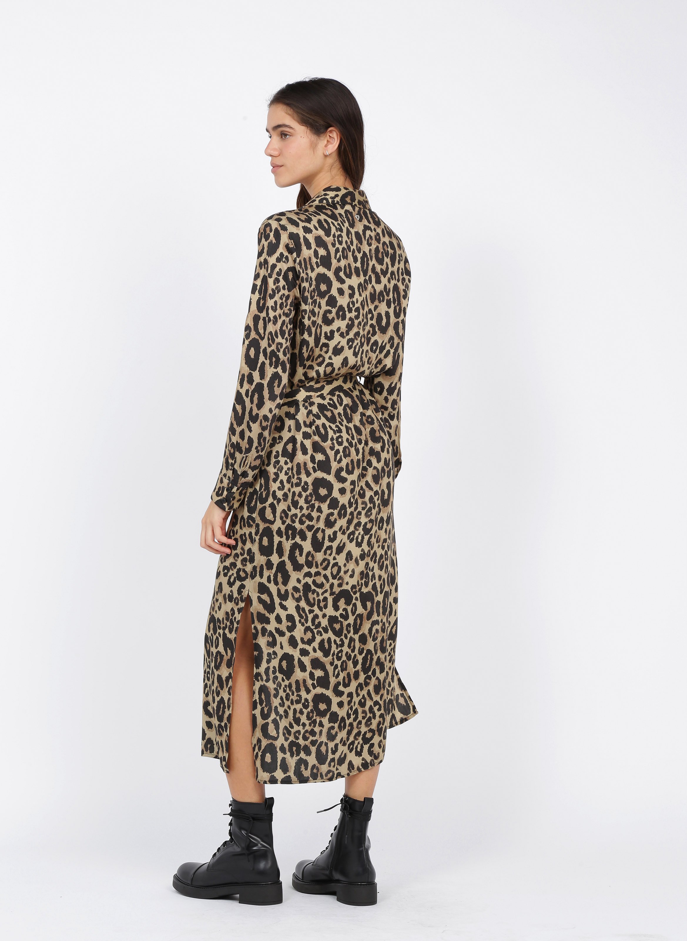 h et m robe leopard