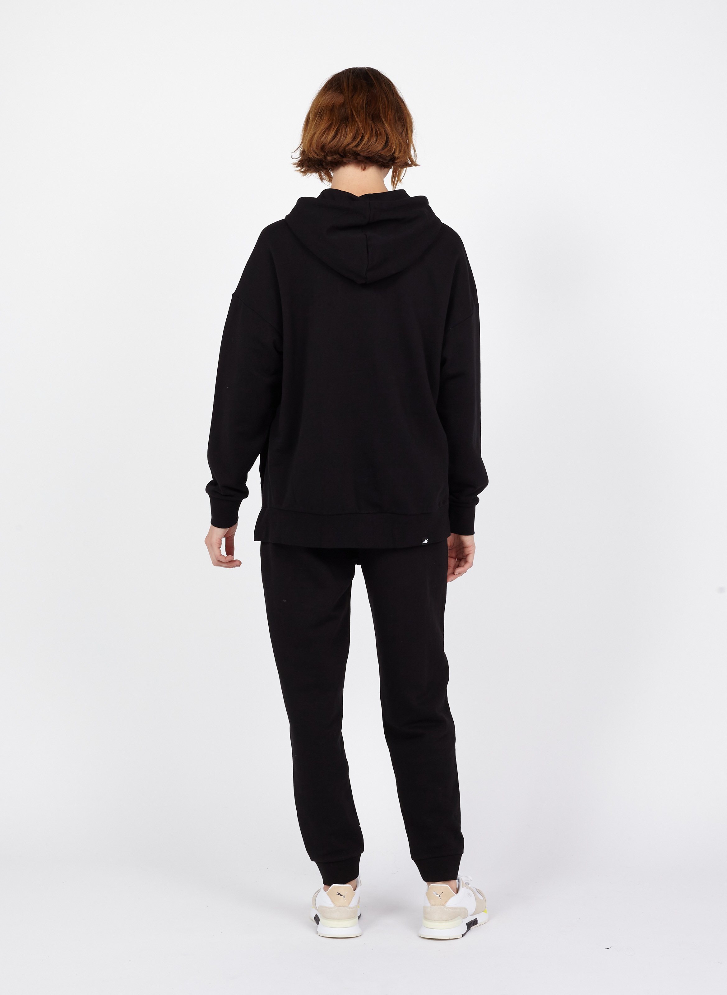 puma blanche broderie