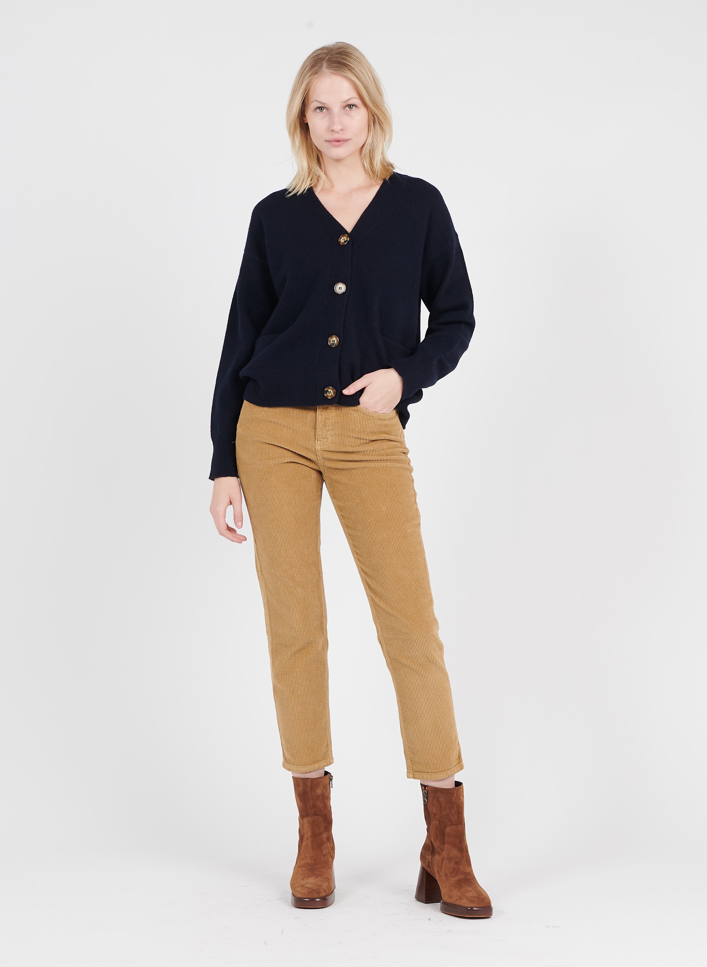 Pantalon Droit En Velours Côtelé Camel Sud Express - Femme | Place des  Tendances