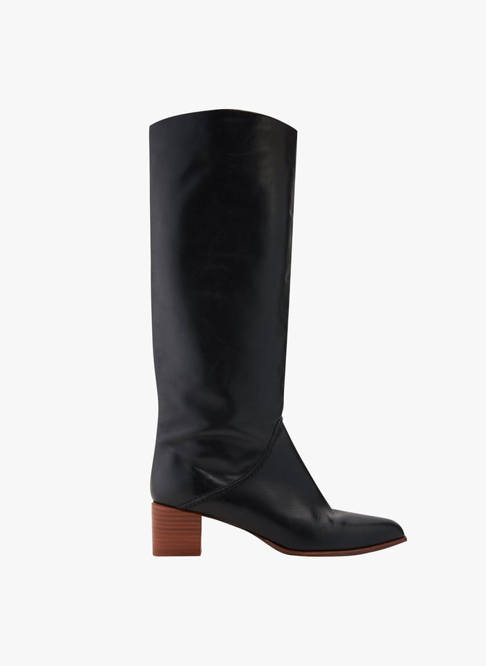 Bottes place des tendances sales