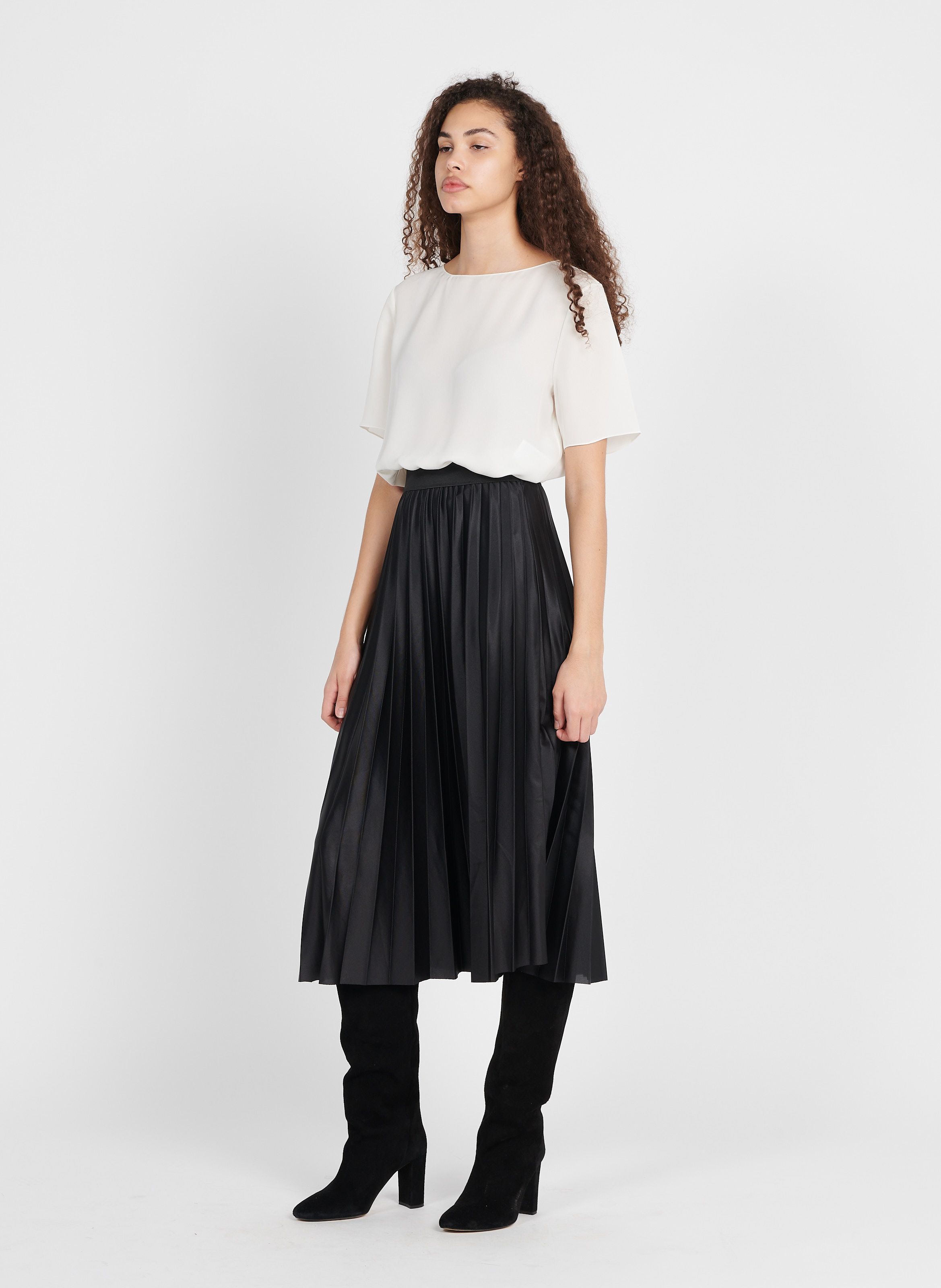 Zara femme best sale jupe longue plissée