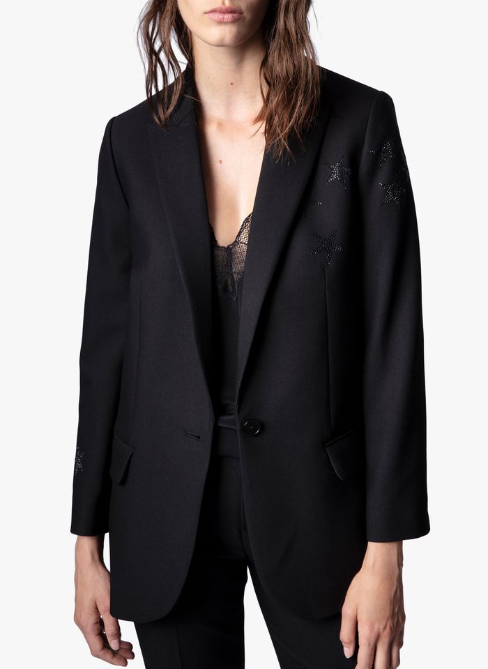 Le costard cravate noir pour femme - Mag Beauté - Inspiration mode et beauté