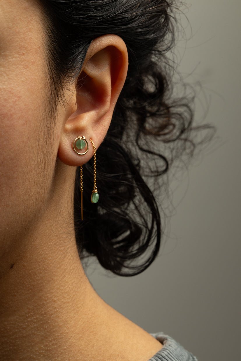 Multi-position ear jewel YAY