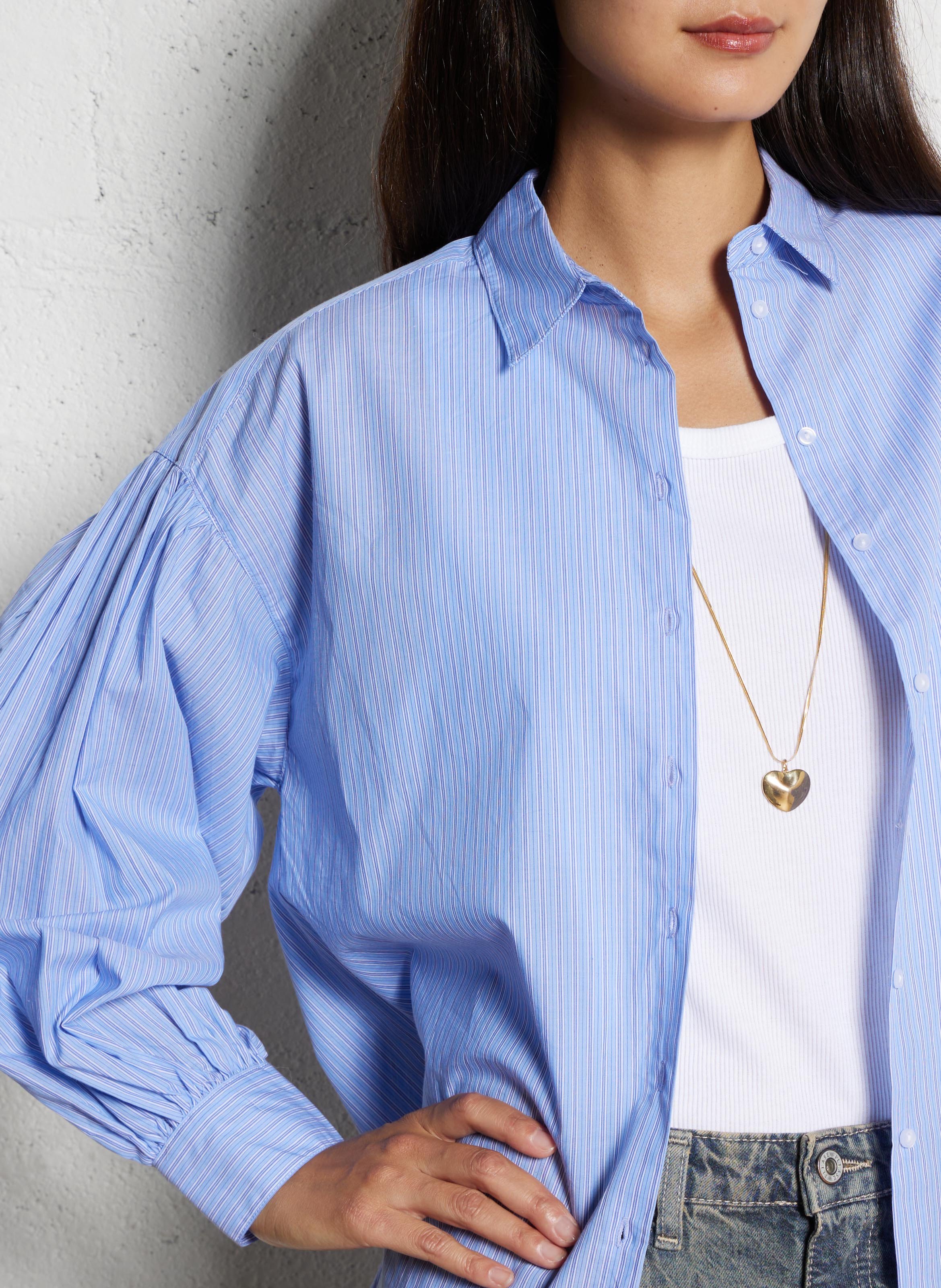 Ruimvallende, gestreepte, katoenen blouse met klassieke kraag SUD EXPRESS Blauw