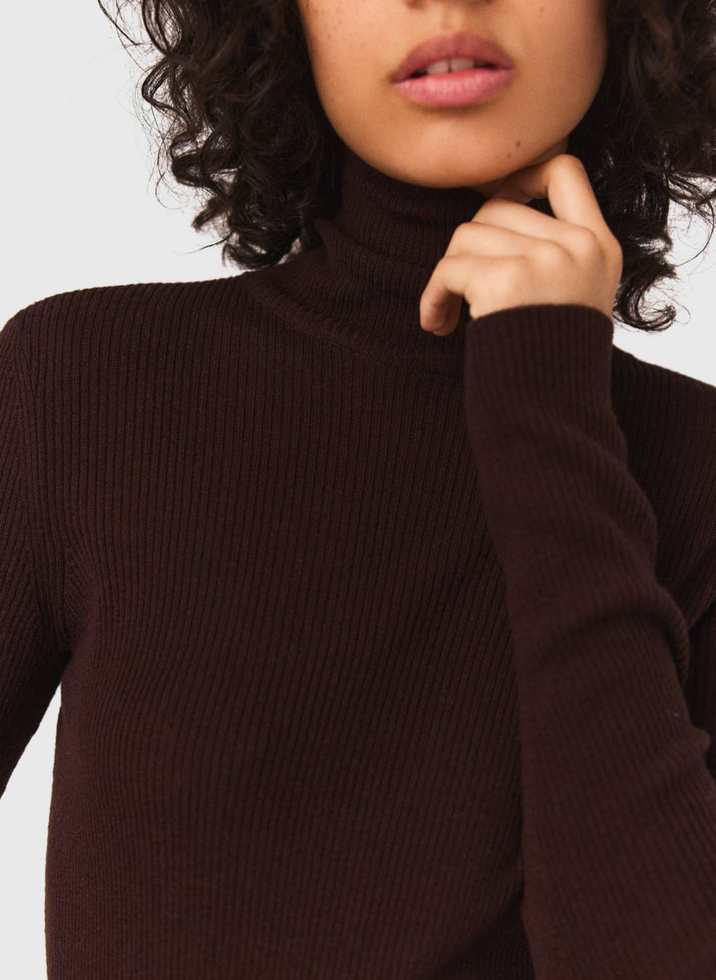 Pull col montant en laine mélangée MAJE Marron