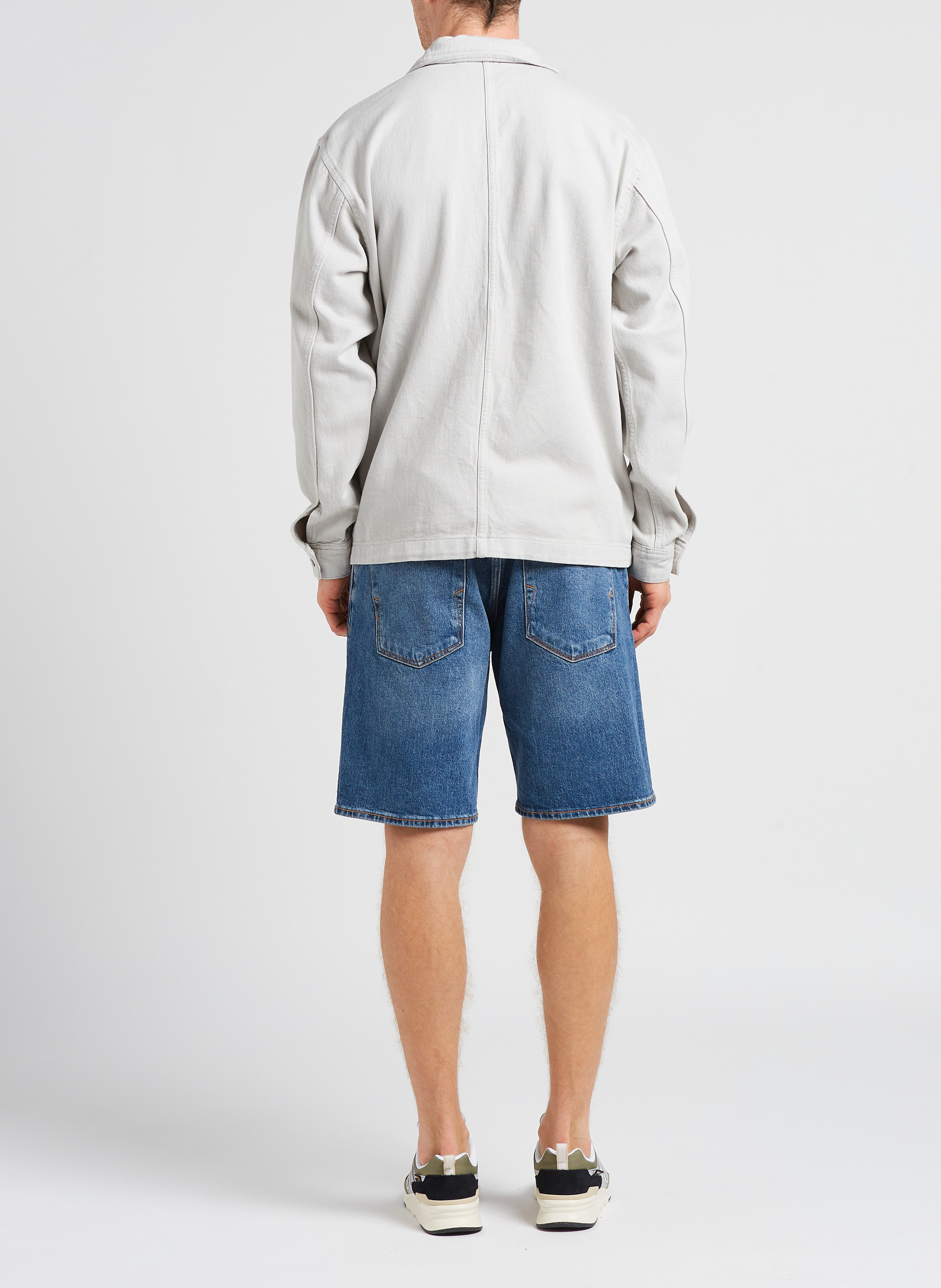 Spijkerjasje van biokatoen MINIMUM Wit