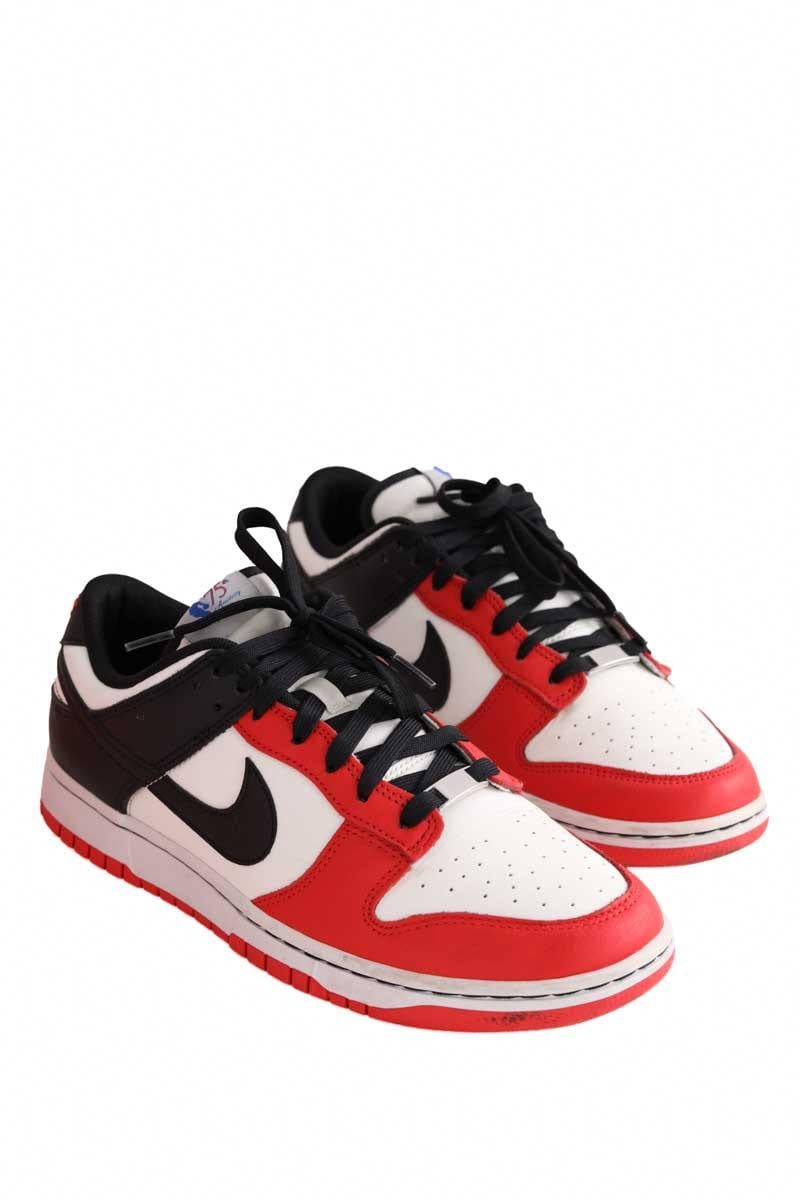 Low-top sneakers NIKE - Seconde Main Multicolored