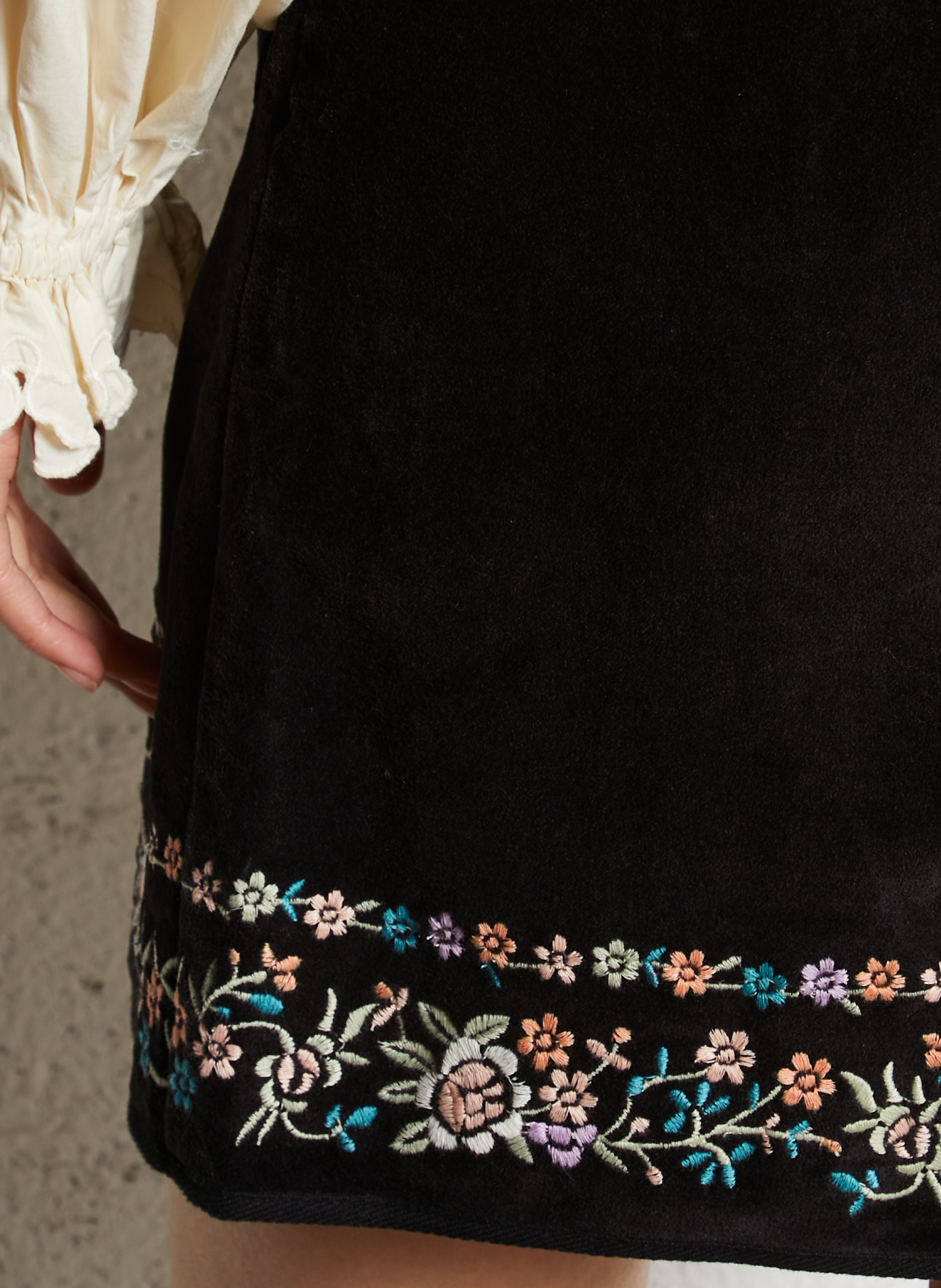 Jupe courte en velours LOUISE MISHA Noir